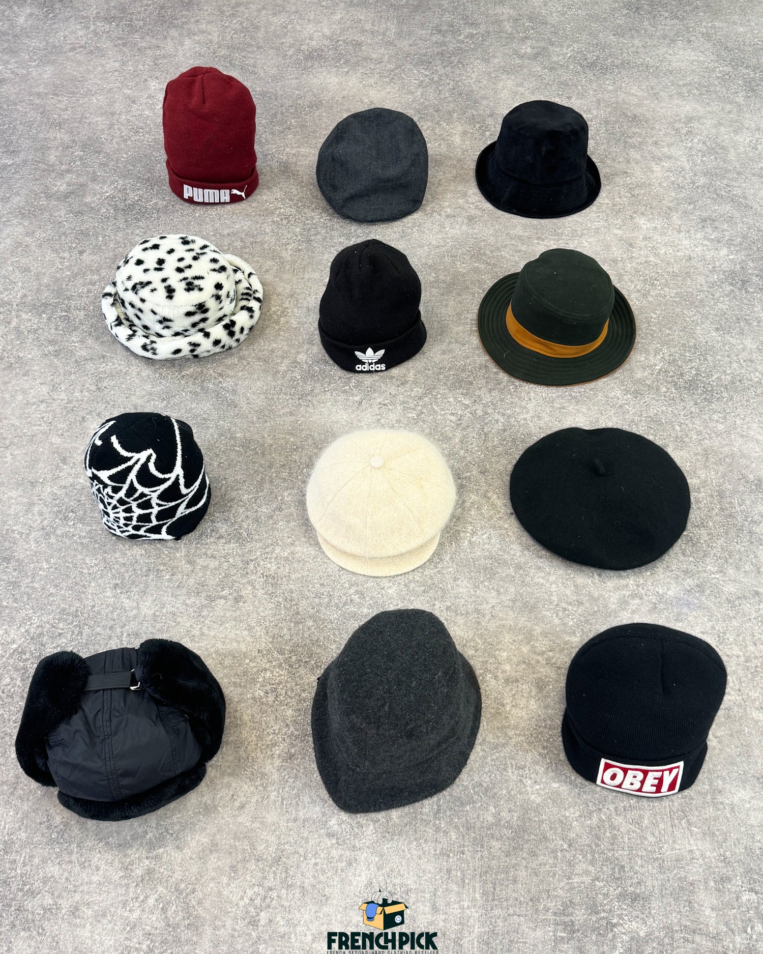 couvre-chef-chapeau-casquette-bonnet-bob-homme-hiver-femme-moderne-vetement-grossiste-friperie-wholesaler-seconde-main-occasion-textile-piece-80-90-2000-2010-french-pick