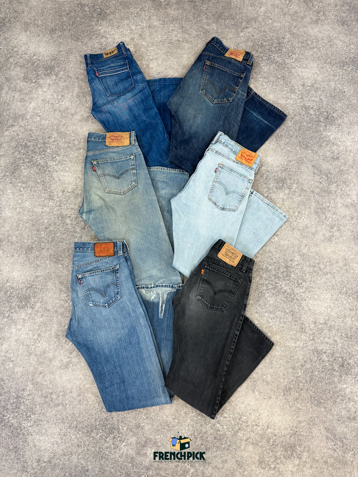 vetement-jean-jeans-levi-s-categorie-b-homme-femme-vintage-80-90-vetement-grossiste-friperie-wholesaler-seconde-main-marque-occasion-textile-piece-80-90-2000-2010-french-pick