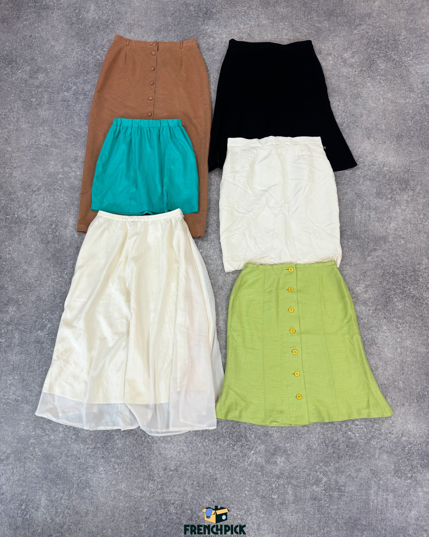 jupe-fluide-unie-ete-femme-vintage-vetement-grossiste-friperie-wholesaler-seconde-main-marque-occasion-textile-piece-80-90-2000-2010-french-pick-reseller-vinted