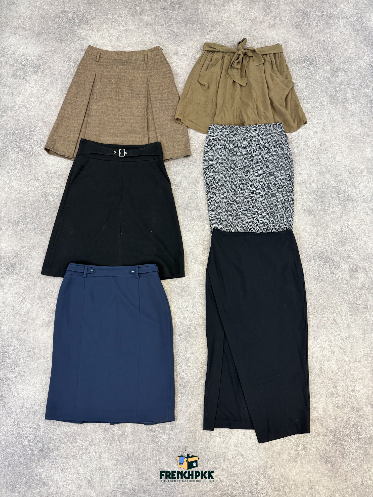 jupe-mi-longue-hiver-femme-moderne-vintage-vetement-grossiste-friperie-wholesaler-seconde-main-occasion-textile-piece-80-90-2000-2010-french-pick