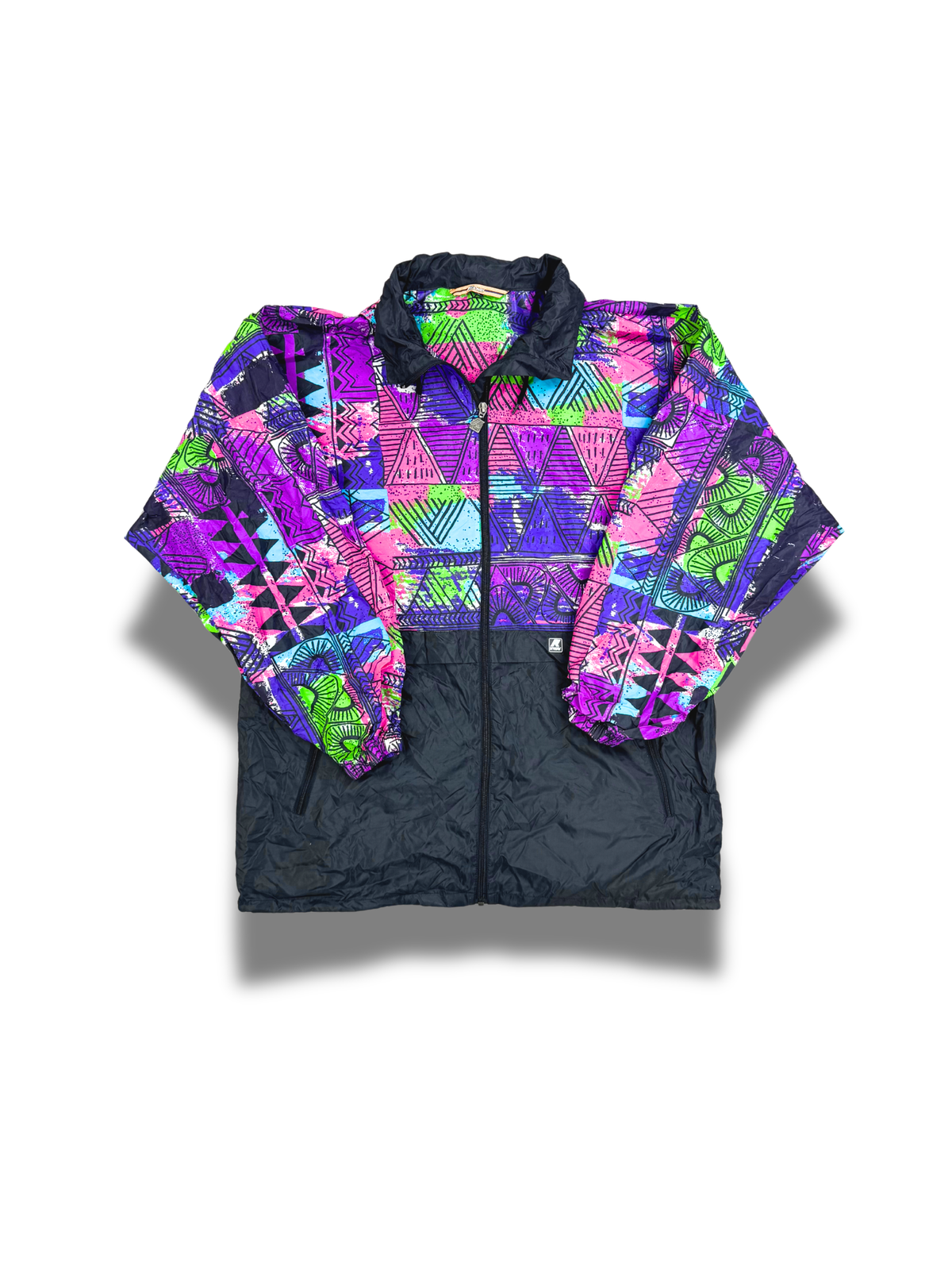 manteau-kway-impermeable-marque-brand-veste-coupe-vent-vintage-homme-femme-moderne-vetement-grossiste-friperie-wholesaler-seconde-main-marque-occasion-textile-piece-annees-80-90-2000-2010-french-pick-reseller-vinted-vente-en-ligne