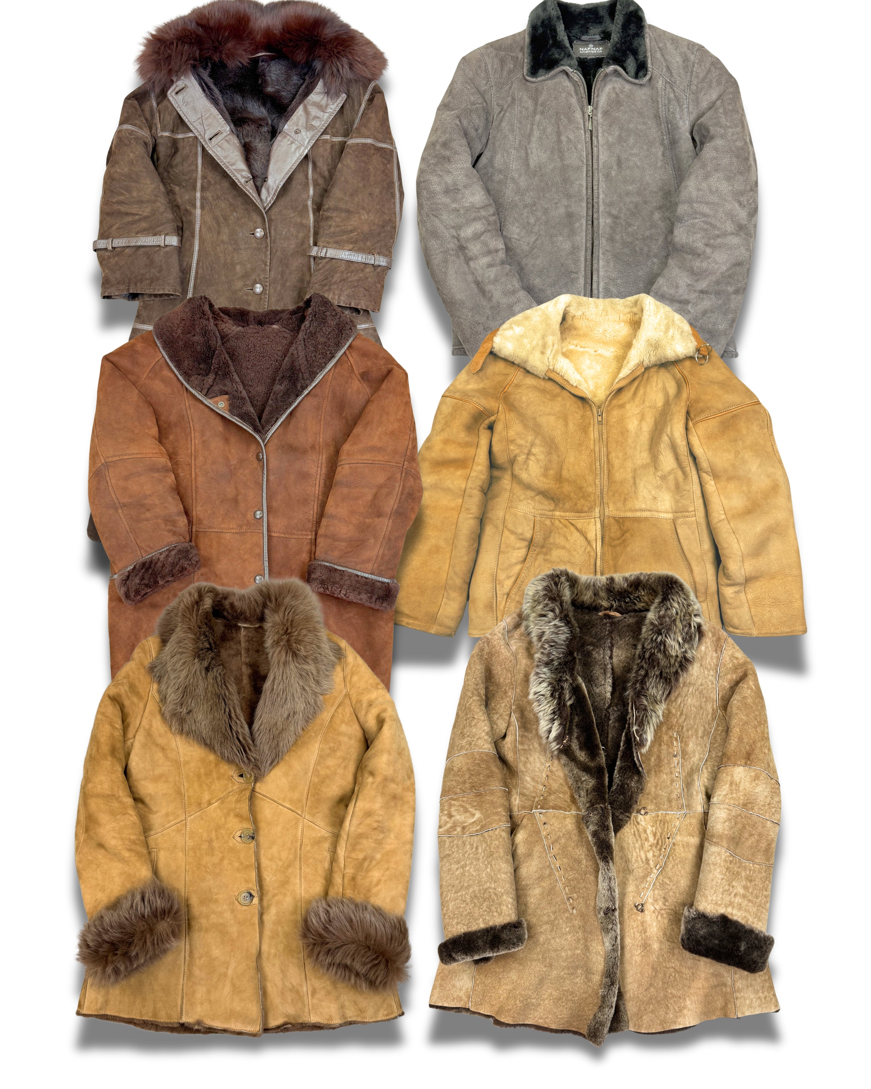 cuirs-veste-manteau-en-cuir-peau-retourne-laine-mouton-fourrure-vintage-vrai-cuir-de-vache-daim-patine-ancien-homme-femme-vintage-vetements-homme-vintage-vetement-grossiste-friperie-wholesaler-seconde-main-marque-occasion-textile-piece-annees-80-90-2000-2010-french-pick-reseller-vinted-reseller-vinted-vente-en-ligne