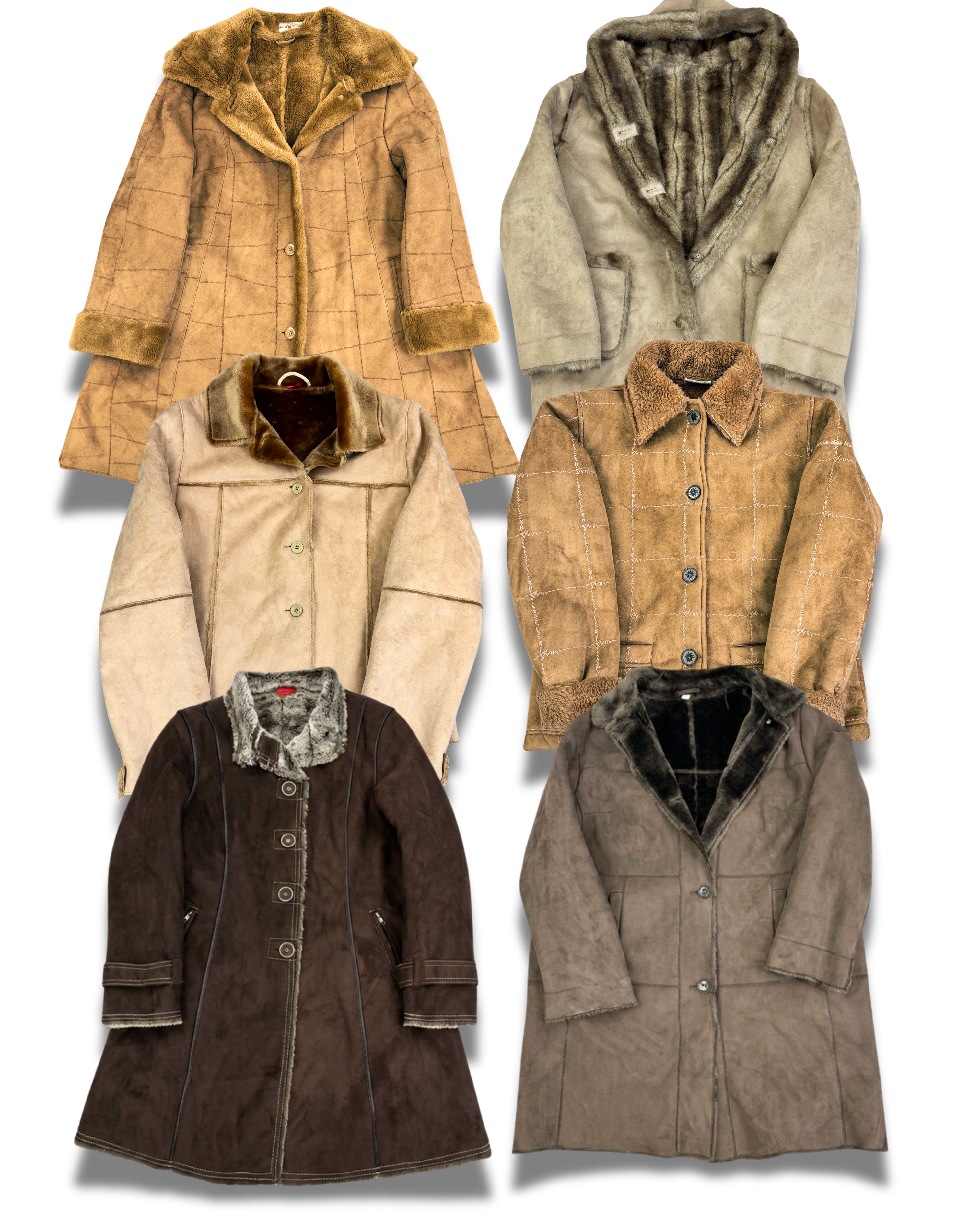 cuirs-manteau-veste-en-simili-cuir-blazer-vintage-vrai-cuir-de-vache-daim-patine-ancien-femme-vintage-vetements-femme-vintage-vetement-grossiste-friperie-wholesaler-seconde-main-marque-occasion-textile-piece-annees-80-90-2000-2010-french-pick-reseller-vinted-reseller-vinted-vente-en-ligne