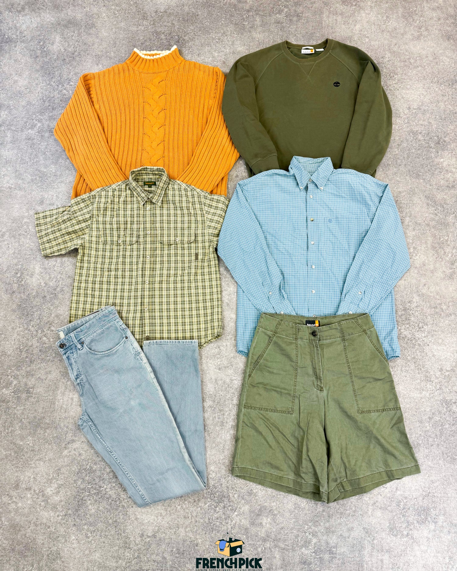 mix-timberland-marque-ete-hiver-vetements-sweat-manteau-pantalon-jean-chemise-pull-top-t-shirt-banane-sac-echarpe-femme-homme-moderne-vetement-grossiste-friperie-wholesaler-seconde-main-marque-occasion-textile-piece-80-90-2000-2010-french-pick