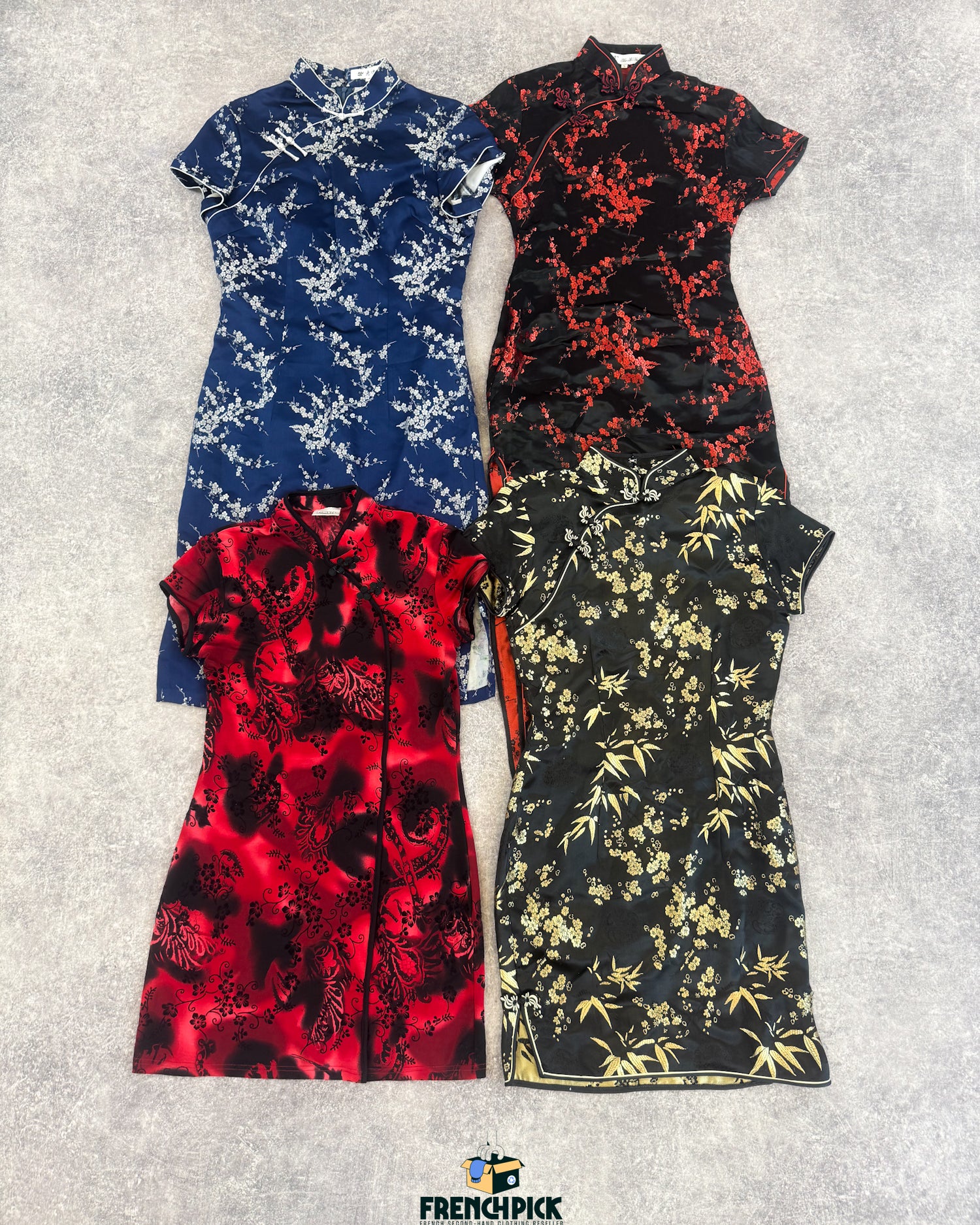 mix-vetements-asiatique-asian-style-japon-chine-motifs-traditionnels-dragon-fleurs-japonisant-t-shirt-robe-top-pantalon-jean-sweat-chemise-jupe-veste-accessoire-femme-homme-grossiste-vintage-moderne-vetement-friperie-wholesaler-seconde-main-80-90-2000-2010-french-pick-reseller-vinted