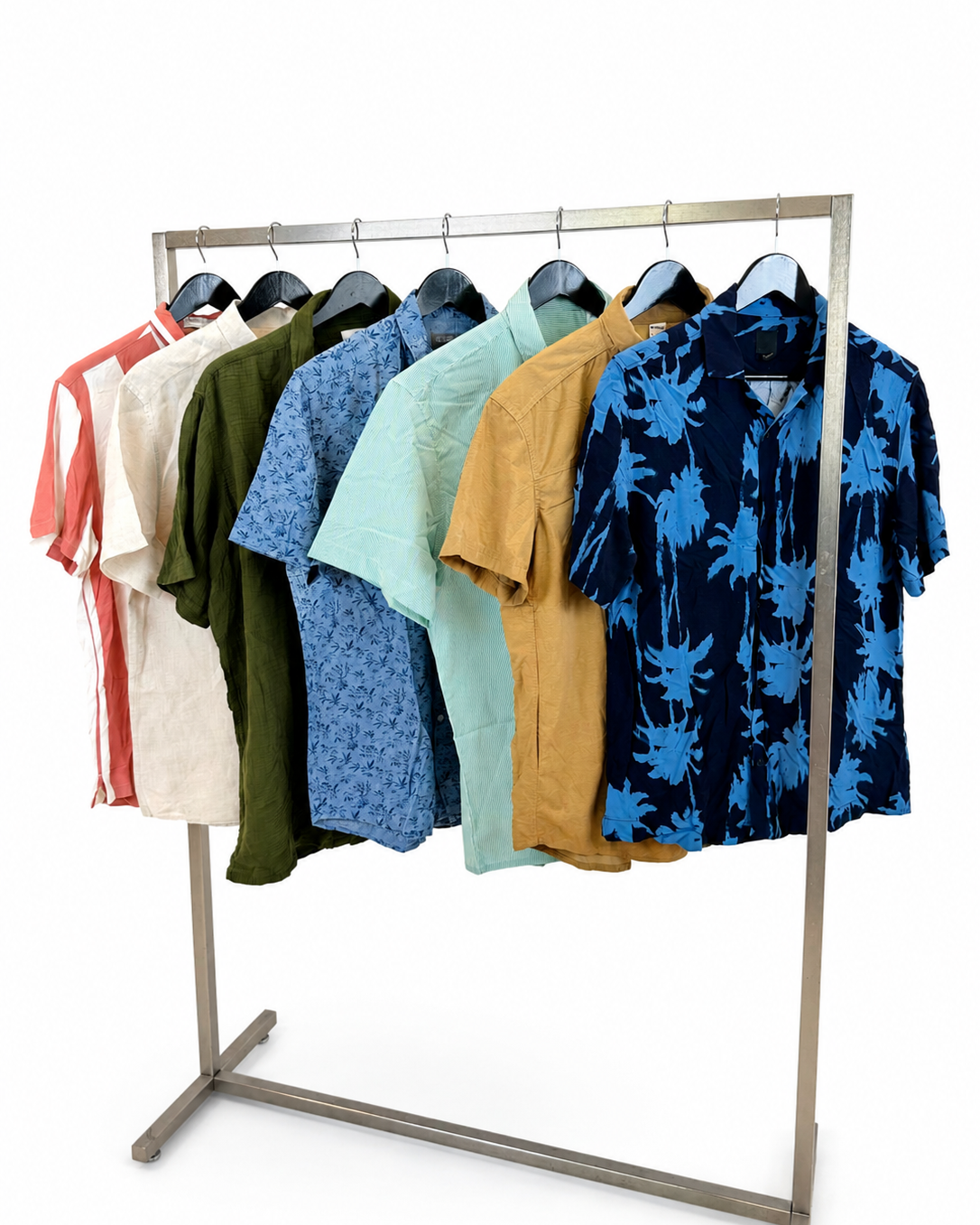 Mix-chemises-a-manches-courtes-col-motifs-rayes-carreaux-unies-couleurs-costume-moderne-homme-ete-hiver-vetement-vintage-grossiste-friperie-wholesaler-seconde-main-marque-occasion-revente-textile-piece-80-90-2000-2010-Y2K-french-pick-reseller-vinted