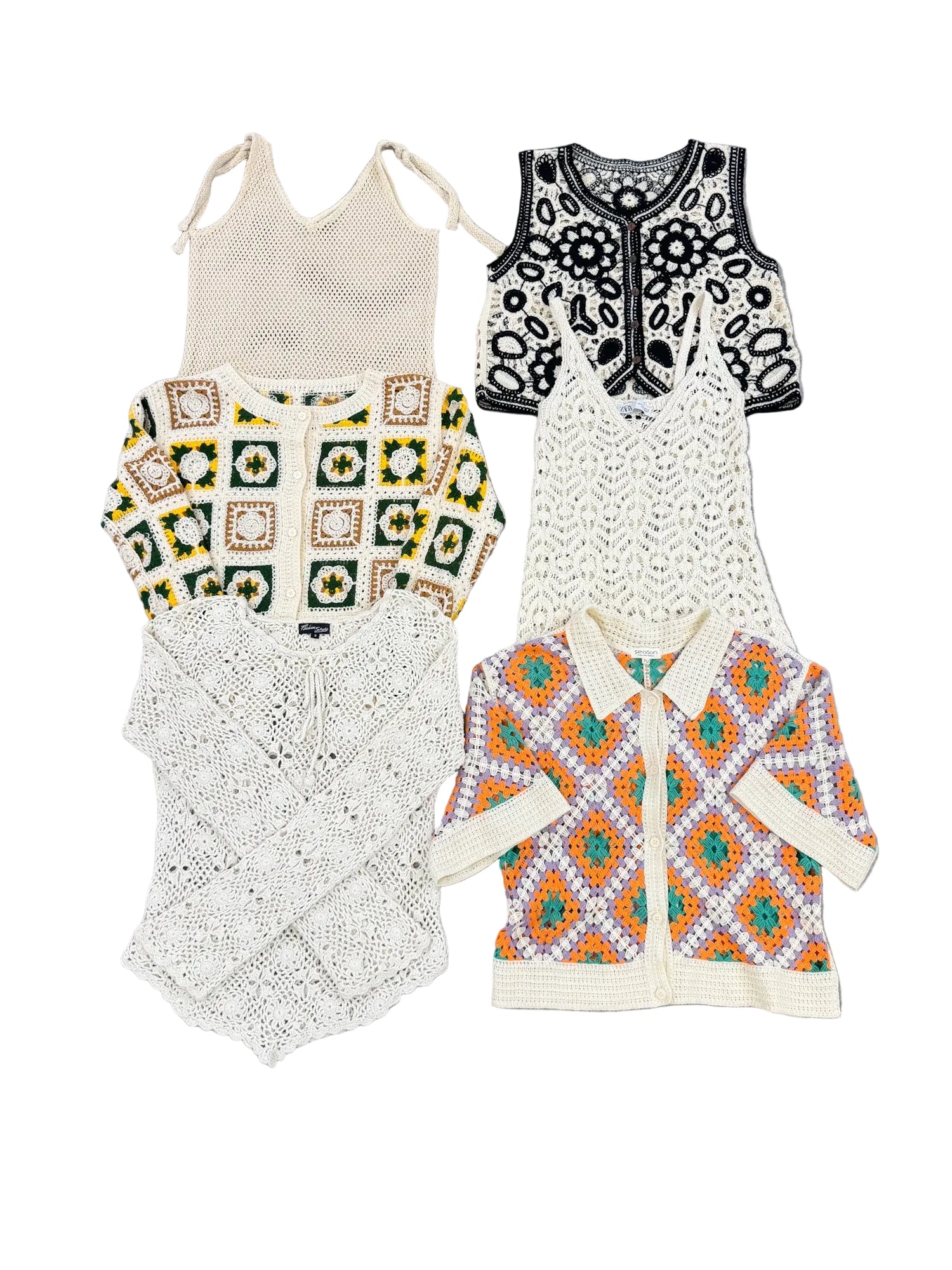 mix-crochet-maille-laine-ete-tenue-plage-mer-motifs-fleurs-top-gilet-robe-jupe-vetements-tenues-soiree-femme-vintage-moderne-vetement-grossiste-friperie-wholesaler-seconde-main-marque-occasion-textile-piece-annees-80-90-2000-2010-french-pick-reseller-vinted