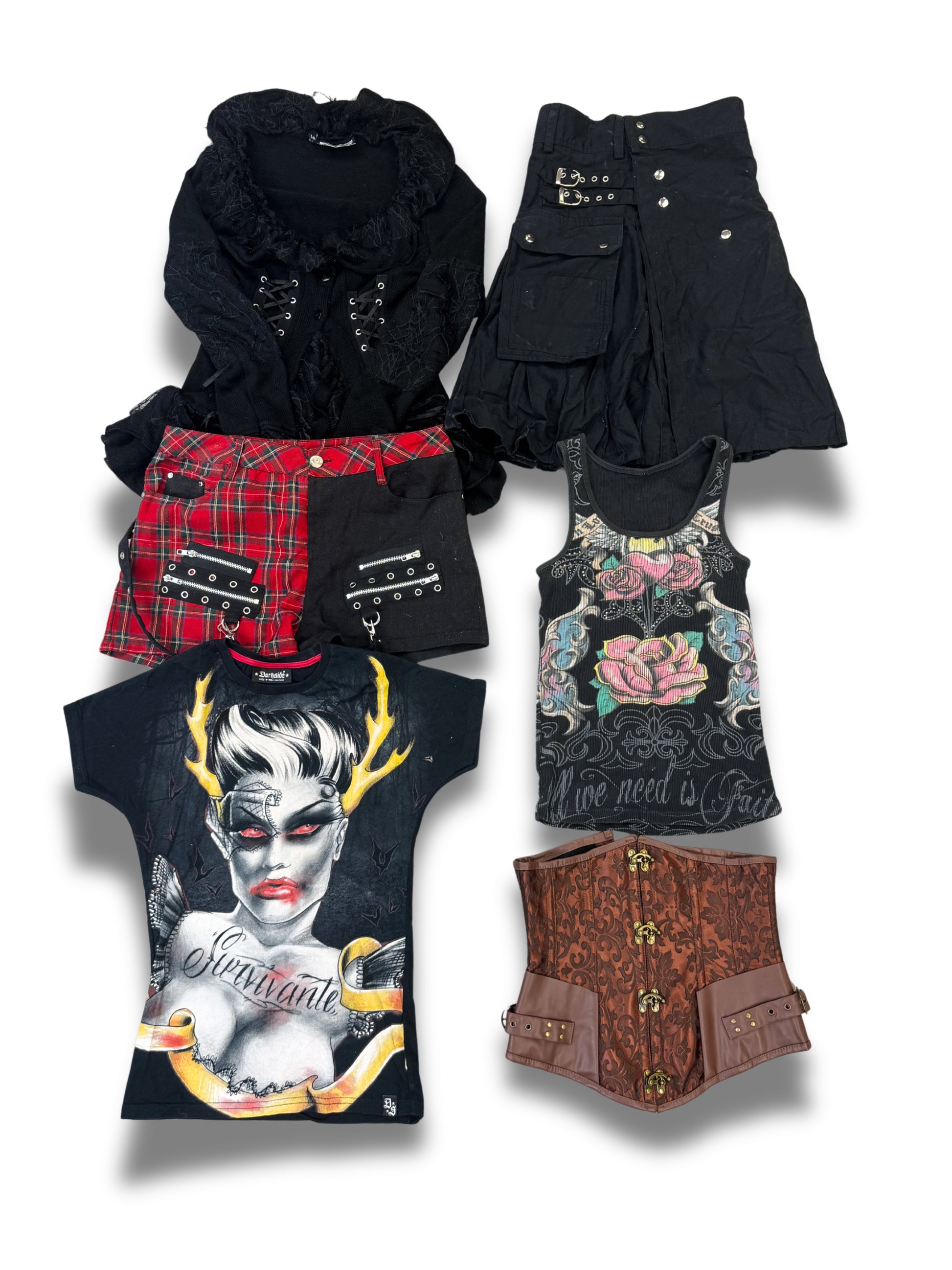 mix-vetements-emo-gothique-alt-alternatif-rock-punk-t-shirt-robe-top-pantalon-jean-sweat-chemise-jupe-veste-accessoire-femme-homme-grossiste-vintage-moderne-vetement-friperie-wholesaler-seconde-main-80-90-2000-2010-french-pick-reseller-vinted