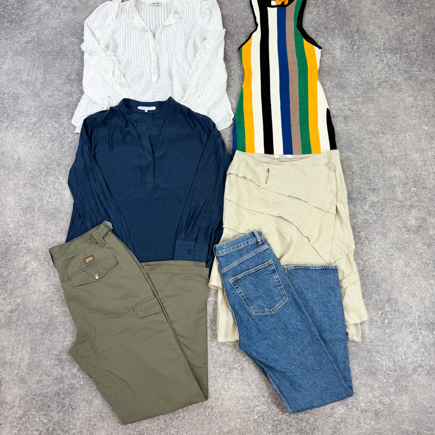 vetements-haut-de-game-maje-kooples-sandro-luxe-marques-american-vintage-cos-kenzo-homme-femme-moderne-vetement-grossiste-friperie-wholesaler-seconde-main-occasion-textile-piece-80-90-2000-2010-french-pick