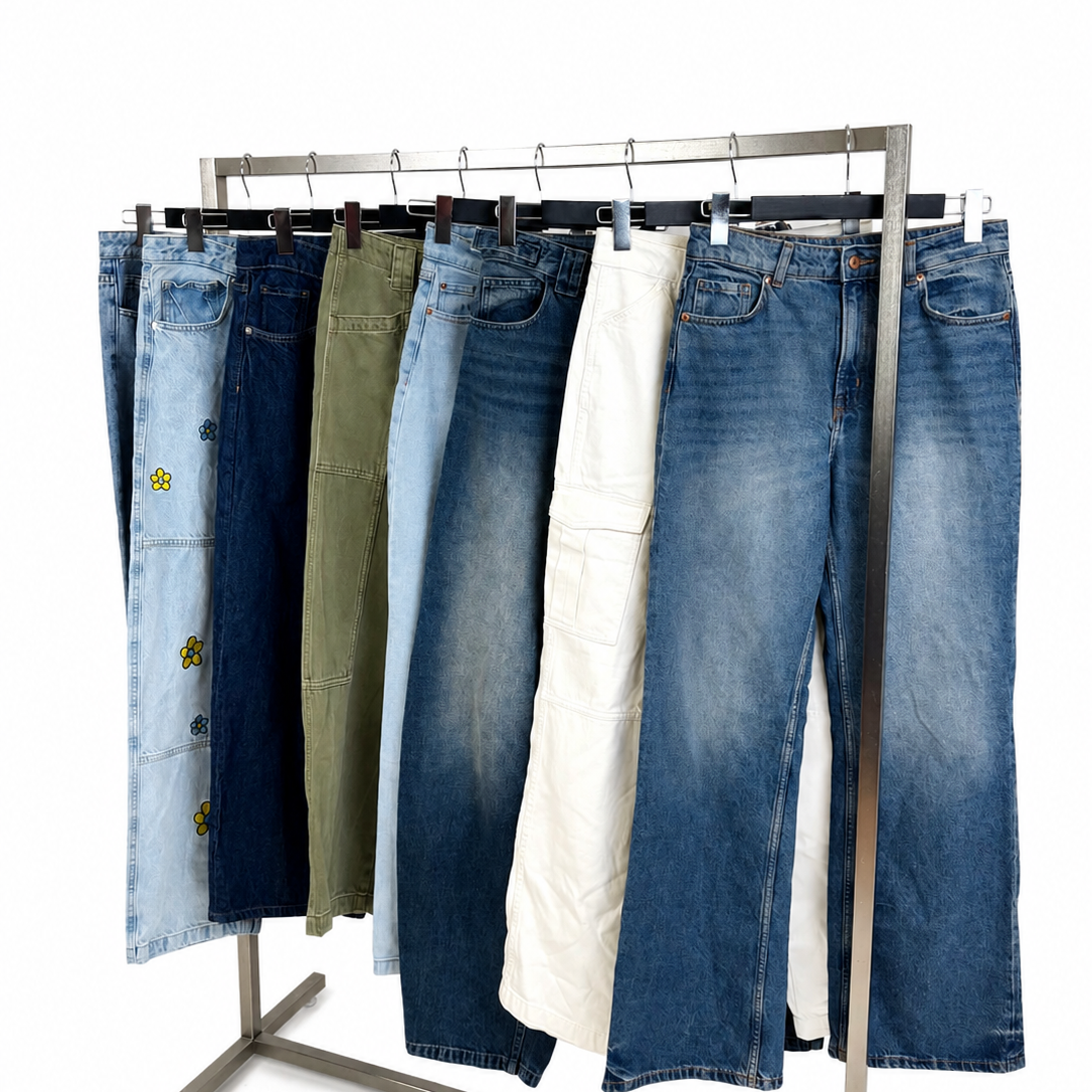 Mix-vetements-jean-jeans-coupe-droite-large-oversize-denim-bleu-moderne-homme-ete-hiver-vetement-vintage-grossiste-friperie-wholesaler-seconde-main-marque-occasion-revente-textile-piece-80-90-2000-2010-Y2K-french-pick-reseller-vinted