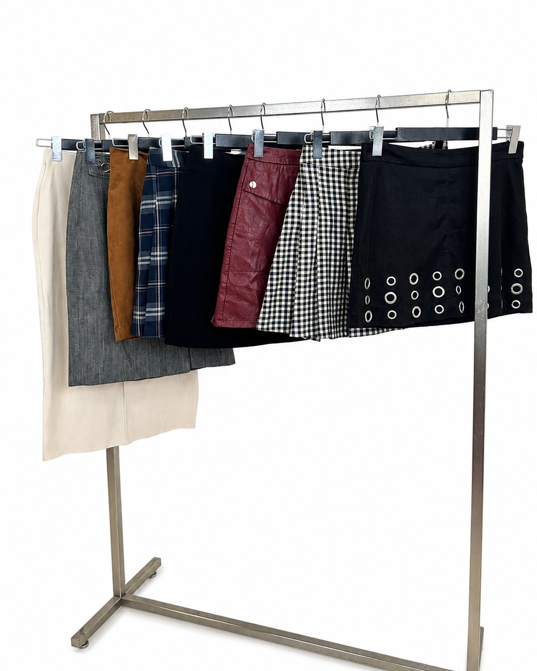 Mix-vetements-jupe-carreaux-laine-jupes-longues-courtes-femme-marques-moderne-ete-hiver-vetement-vintage-grossiste-friperie-wholesaler-seconde-main-marque-occasion-revente-textile-piece-80-90-2000-2010-Y2K-french-pick-reseller-vinted