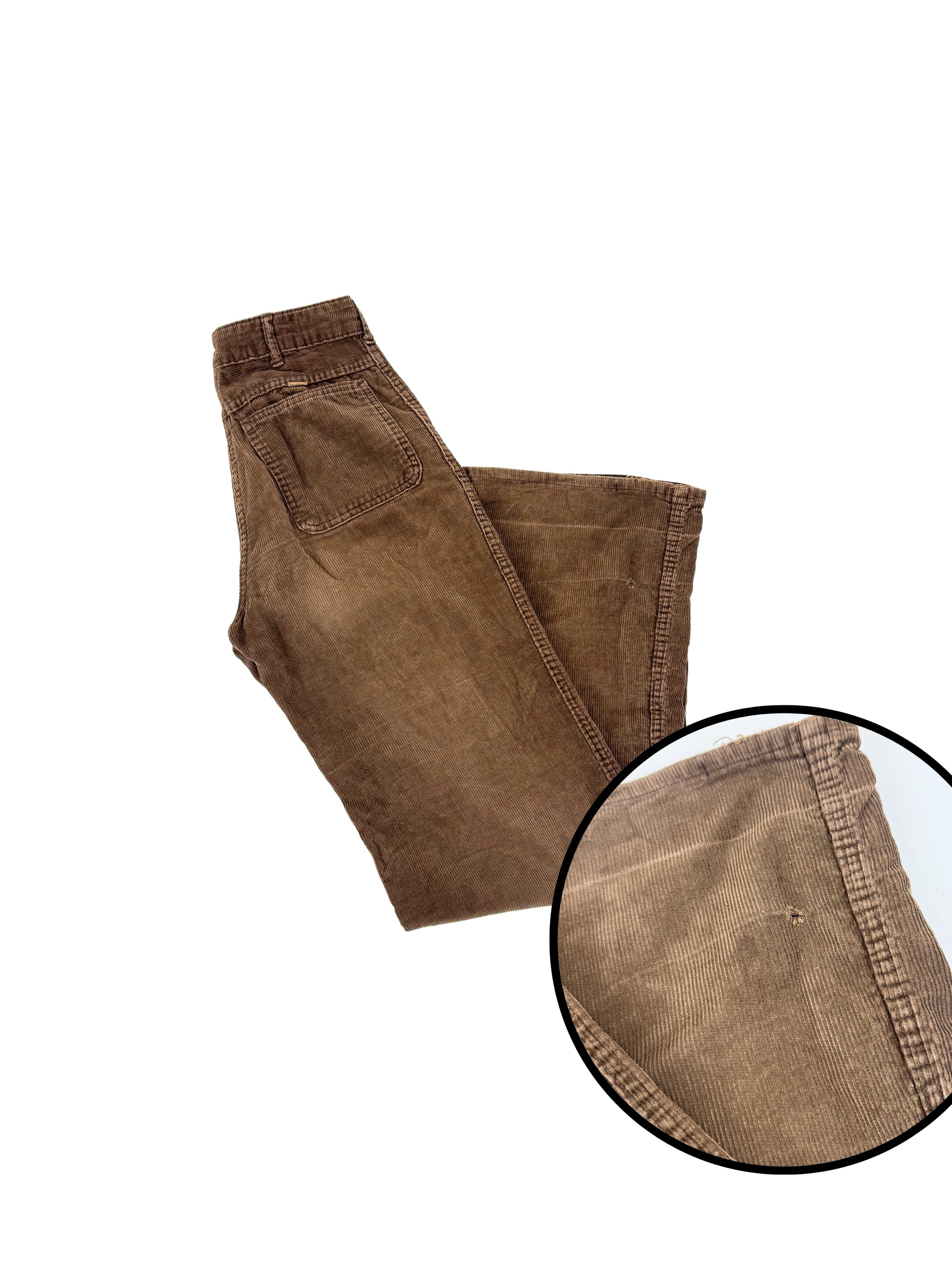 grade-b-vetements-pantalon-cargo-chino-costume-velours-cotele-brand-hiver-printemps-automne-vintage-femme-vintage-80-90-vetement-grossiste-friperie-wholesaler-seconde-main-marque-occasion-textile-piece-80-90-2000-2010-french-pick-reseller-vinted-brand