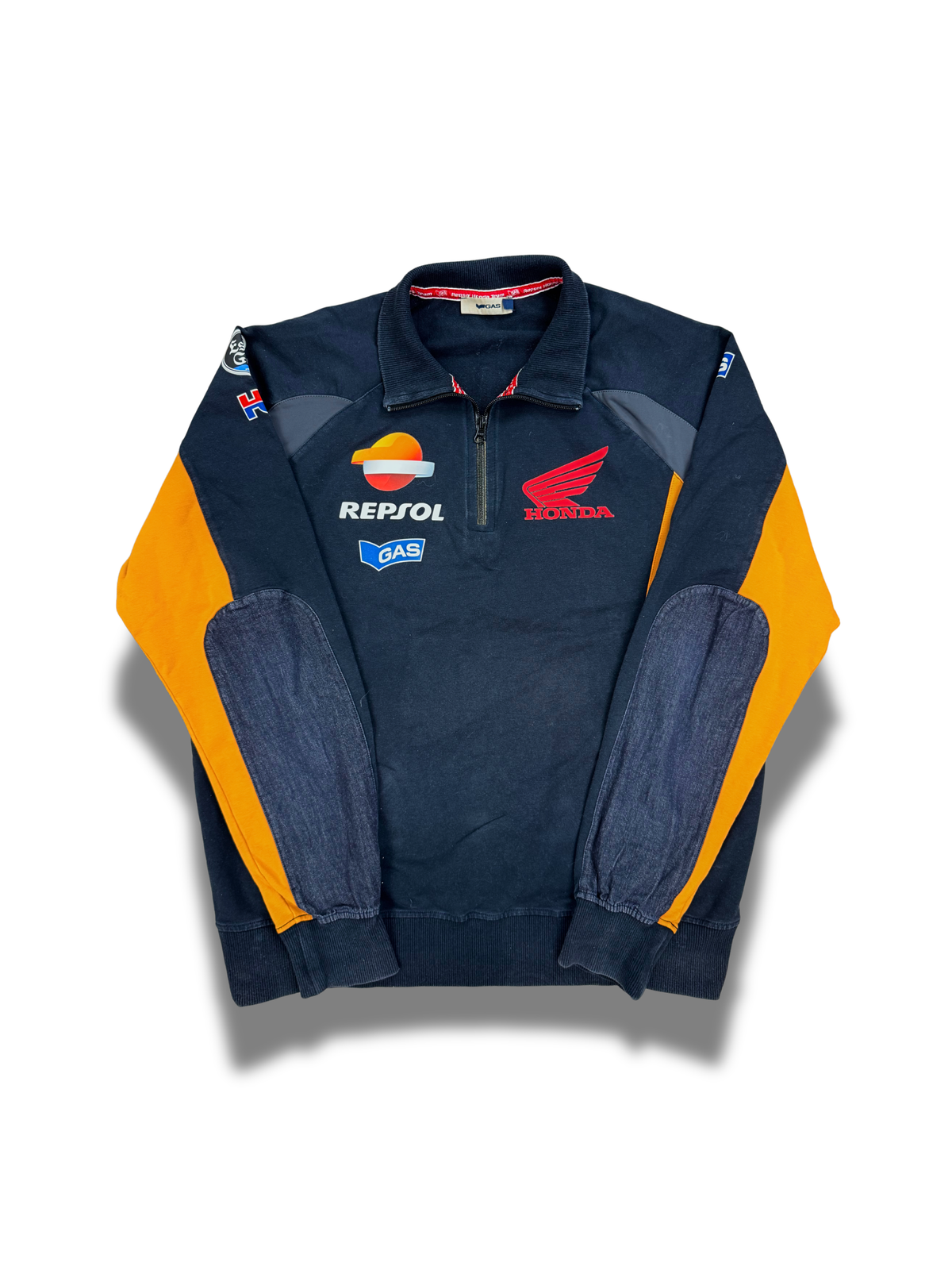 mix-racing-course-marque-de-voiture-formule-1-partenaire-sponsor-honda-infiniti-nissan-ferrari-porsche-car-brand-t-shirt-pull-veste-col-camioneur-homme-femme-moderne-vetements-vintage-moderne-grossiste-friperie-fripe-homme-femme-wholesaler-seconde-main-marque-occasion-textile-piece-annees-80-90-2000-2010-french-pick-reseller-vinted-reseller-vinted-vente-en-ligne