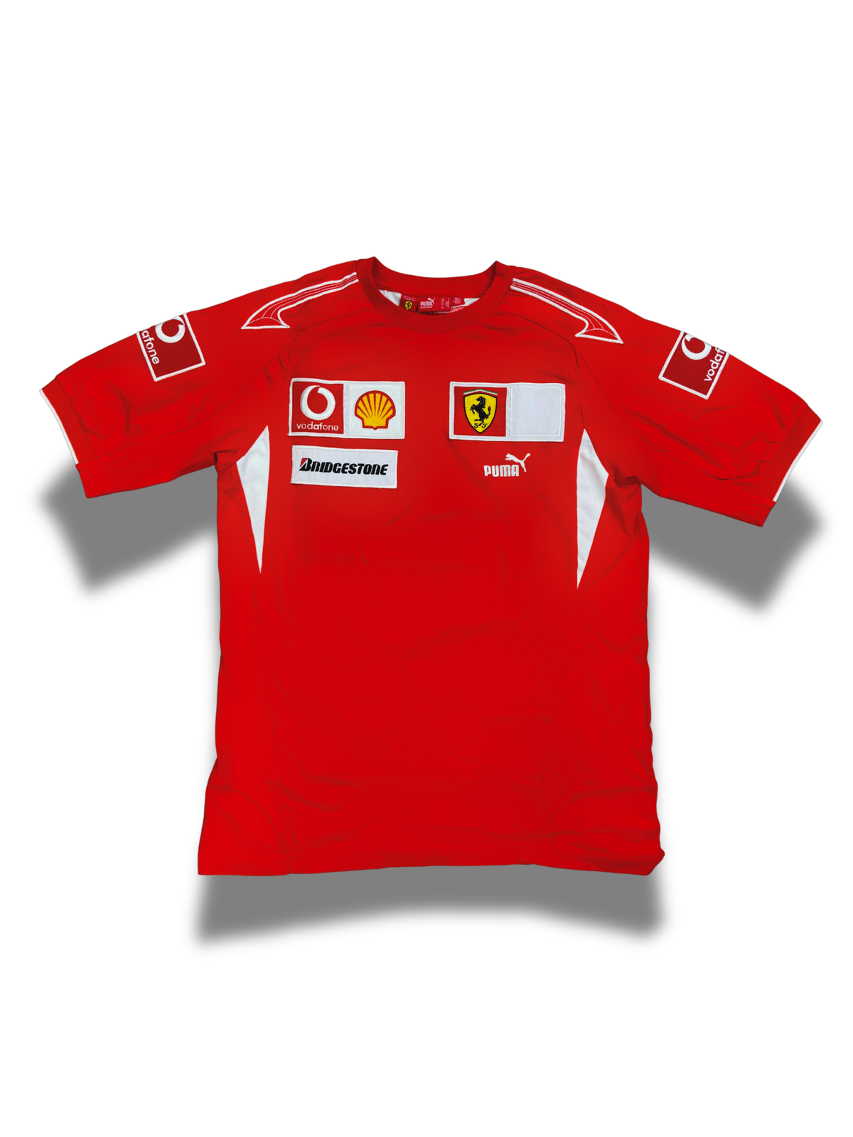 mix-racing-course-marque-de-voiture-formule-1-partenaire-sponsor-honda-infiniti-nissan-ferrari-porsche-car-brand-t-shirt-pull-veste-col-camioneur-homme-femme-moderne-vetements-vintage-moderne-grossiste-friperie-fripe-homme-femme-wholesaler-seconde-main-marque-occasion-textile-piece-annees-80-90-2000-2010-french-pick-reseller-vinted-reseller-vinted-vente-en-ligne