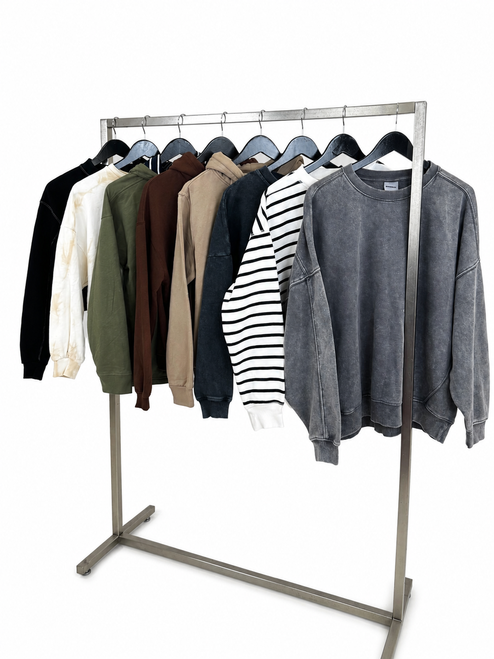 MODERN MEN'S SPORTSWEAR - 20KG