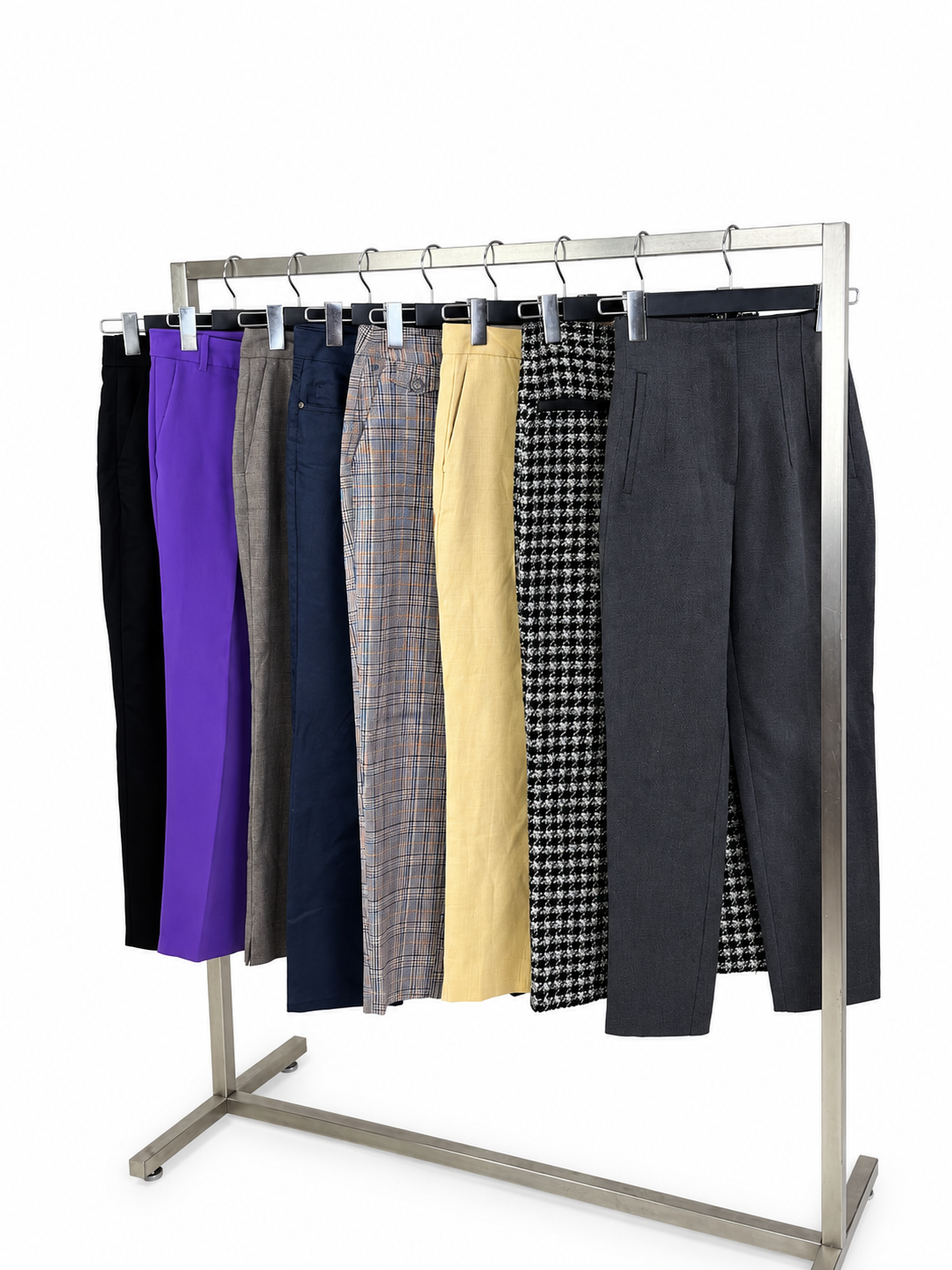 pantalon-coupe-droite-femme-moderne-vetements-moderne-ete-hiver-vetement-vintage-grossiste-friperie-wholesaler-seconde-main-marque-occasion-revente-textile-piece-80-90-2000-2010-Y2K-french-pick-reseller-vinted