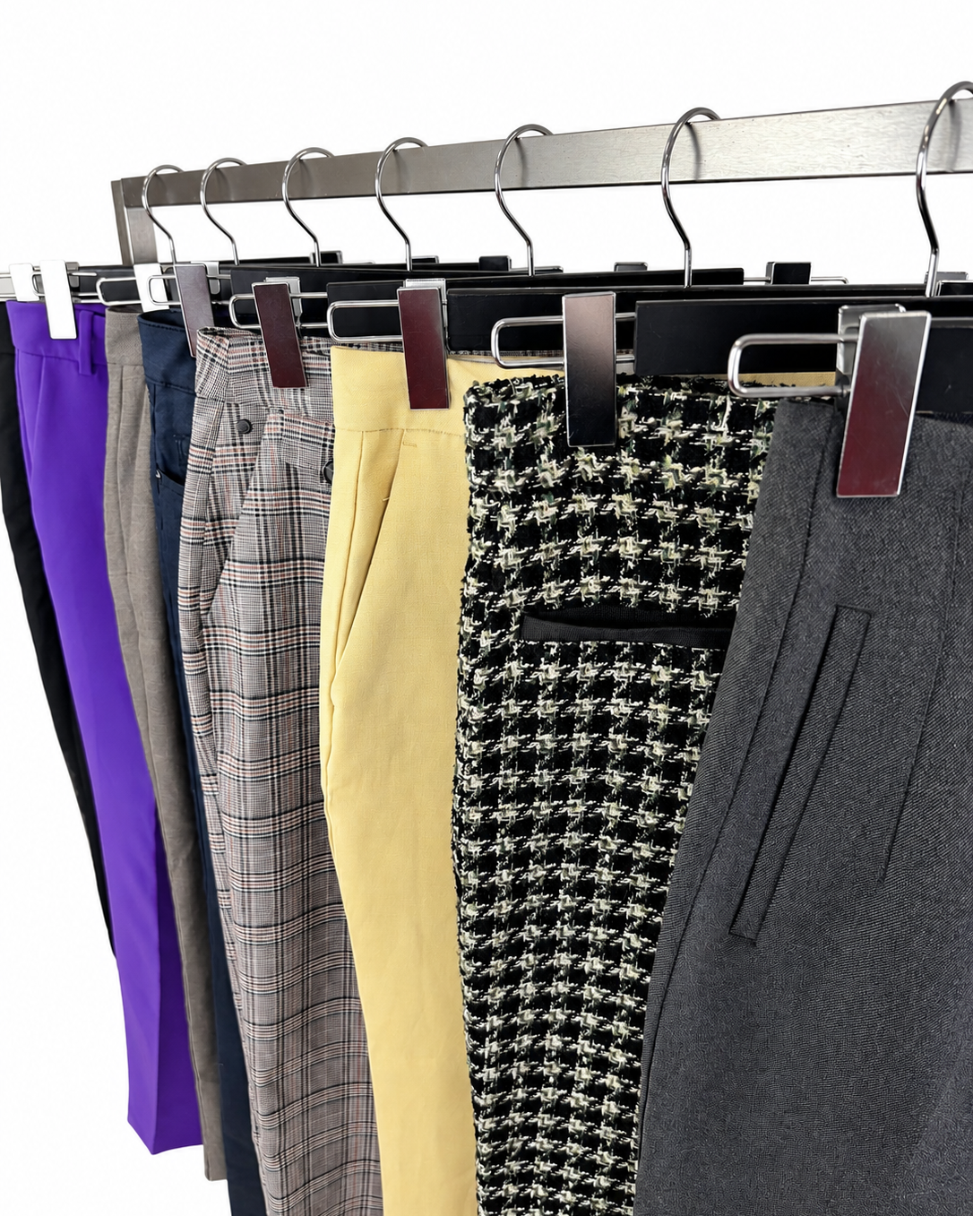 pantalon-coupe-droite-femme-moderne-vetements-moderne-ete-hiver-vetement-vintage-grossiste-friperie-wholesaler-seconde-main-marque-occasion-revente-textile-piece-80-90-2000-2010-Y2K-french-pick-reseller-vinted