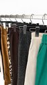 pantalon-large-femme-moderne-large-oversize-couleur-moderne-ete-hiver-vetement-vintage-grossiste-friperie-wholesaler-seconde-main-marque-occasion-revente-textile-piece-80-90-2000-2010-Y2K-french-pick-reseller-vinted