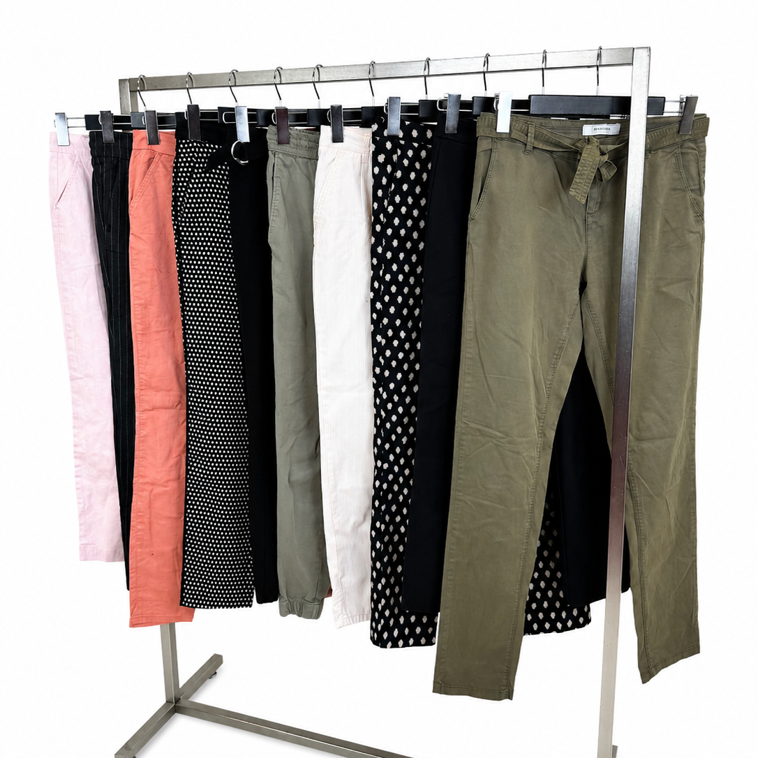 Mix-vetements-pantalons-coupe-slim-moderne-femme-ete-hiver-vetement-vintage-grossiste-friperie-wholesaler-seconde-main-marque-occasion-revente-textile-piece-80-90-2000-2010-Y2K-french-pick-reseller-vinted
