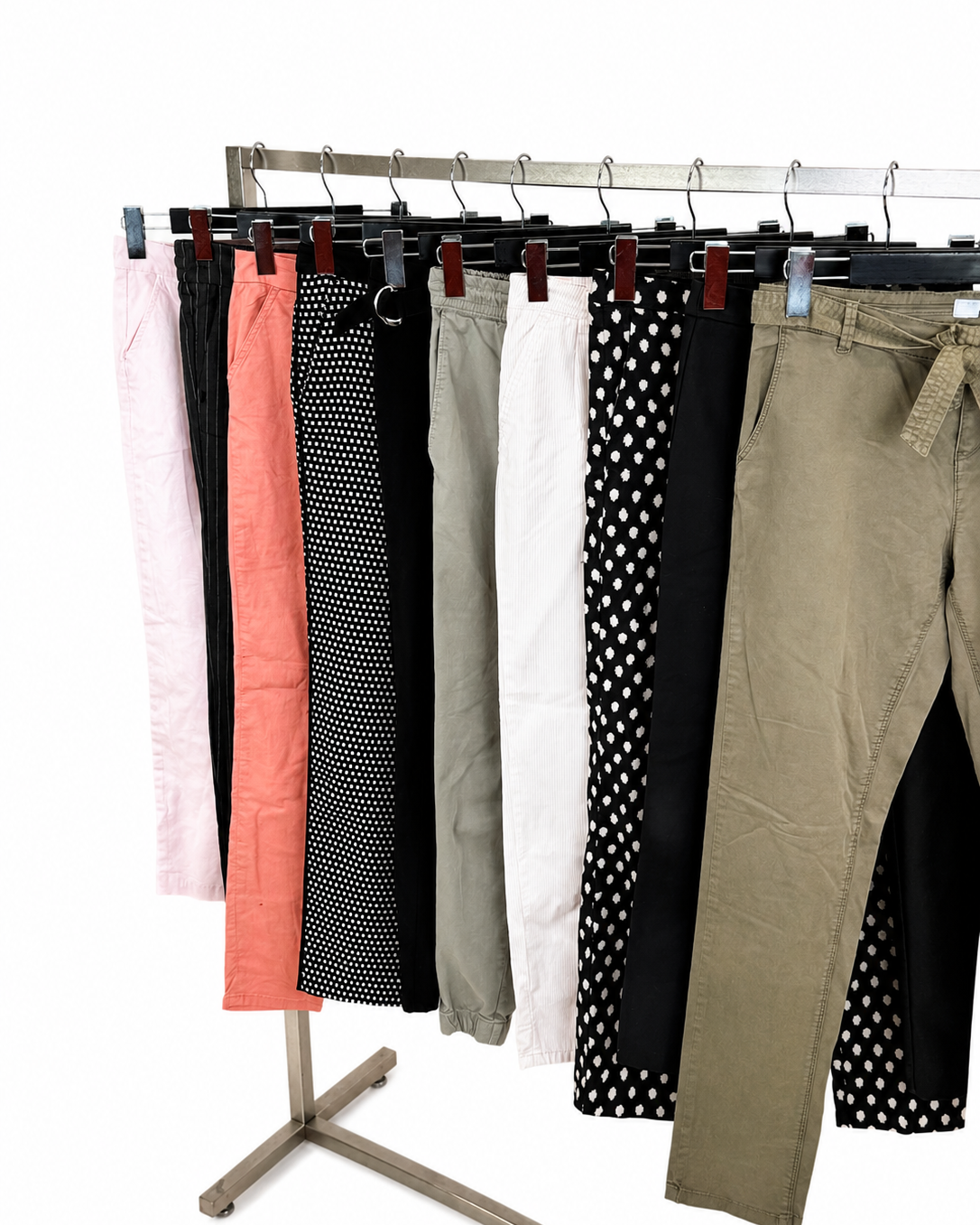 Mix-vetements-pantalons-coupe-slim-moderne-femme-ete-hiver-vetement-vintage-grossiste-friperie-wholesaler-seconde-main-marque-occasion-revente-textile-piece-80-90-2000-2010-Y2K-french-pick-reseller-vinted