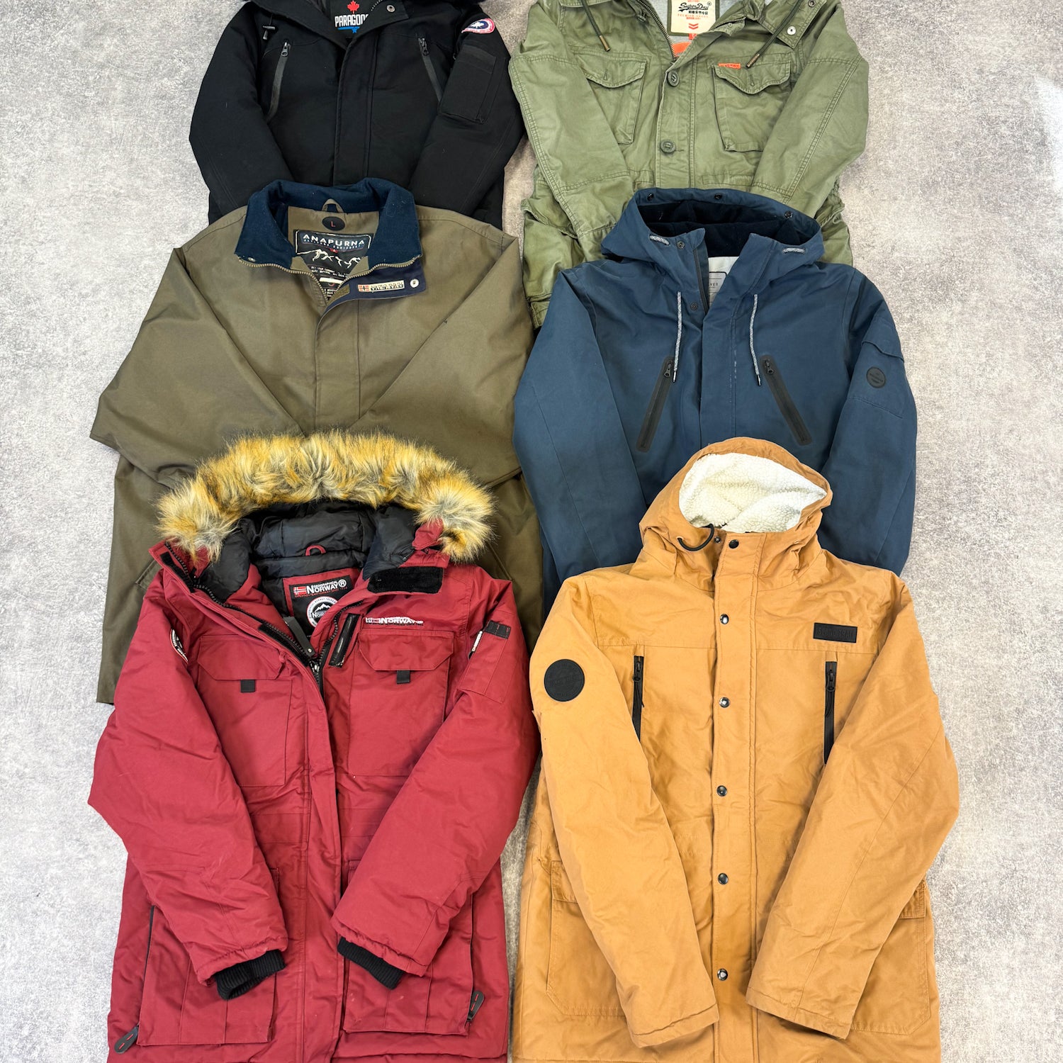 blouson-manteau-parka-hiver-homme-moderne-vetement-grossiste-friperie-wholesaler-seconde-main-marque-occasion-textile-piece-annees-80-90-2000-2010-french-pick