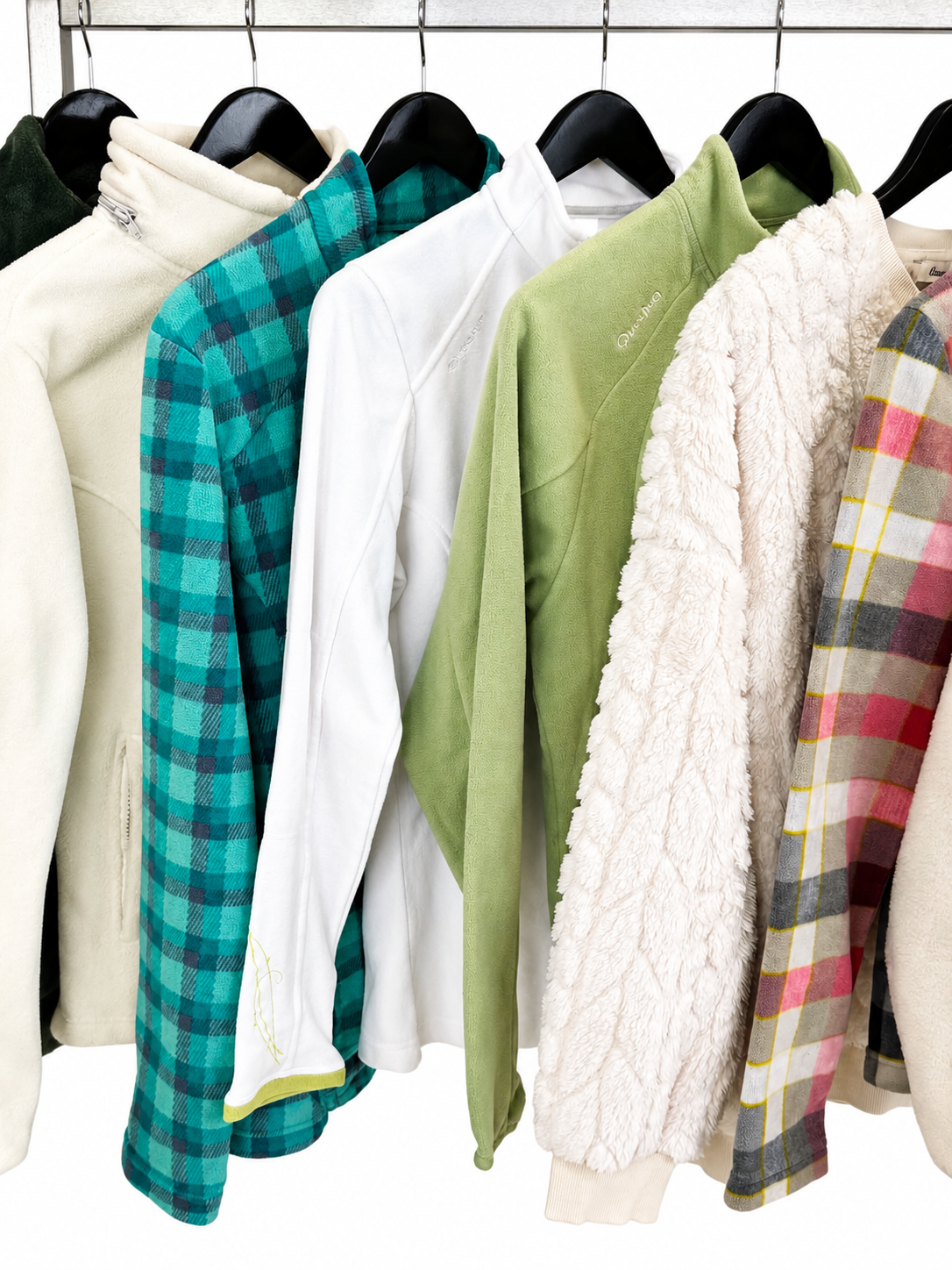 Mix-vetements-polaire-quechua-decathlon-moumoutte-pull-épais-chaud-laine-fin-sweat-vetement-moderne-femme-grossiste-friperie-wholesaler-seconde-main-marque-occasion-revente-textile-piece-80-90-2000-2010-Y2K-french-pick-reseller-vinted-revente-en-ligne