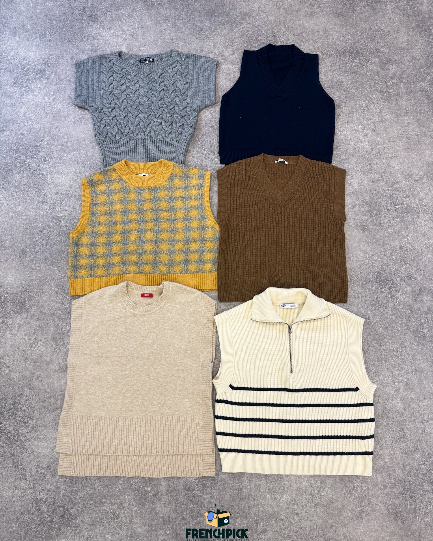 pull-sans-manches-laine-femme-homme-moderne-vetement-grossiste-friperie-wholesaler-seconde-main-marque-occasion-textile-piece-80-90-2000-2010-french-pick