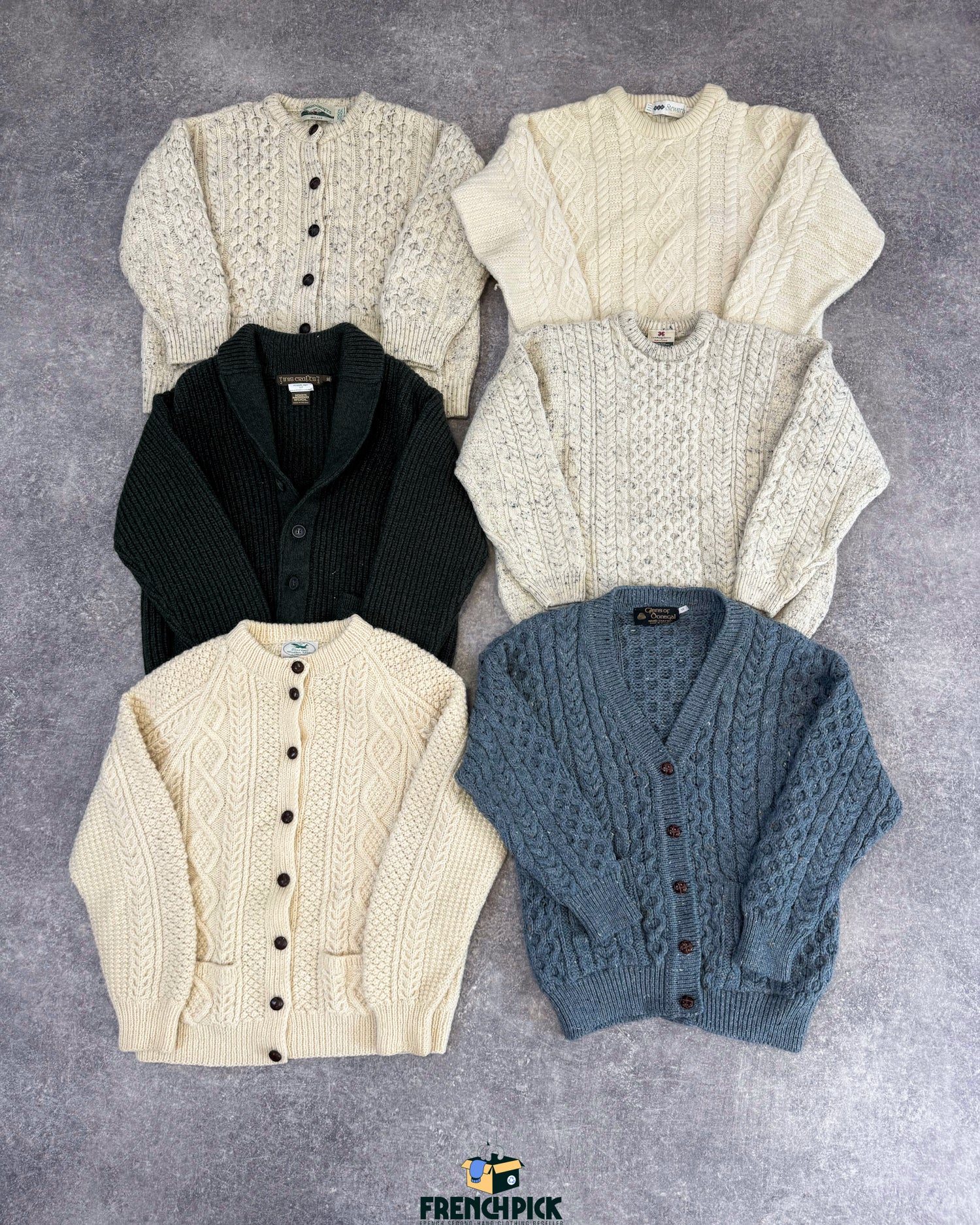 Pull-irlandais-laine-mouton-femme-homme-moderne-vintage-vetement-grossiste-friperie-wholesaler-seconde-main-marque-occasion-textile-piece-80-90-2000-2010-french-pick