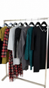 Mix-vetements-robe-hiver-hivernal-fleurs-motifs-winter-froid-laine-femme-marques-moderne-ete-hiver-vetement-vintage-grossiste-friperie-wholesaler-seconde-main-marque-occasion-revente-textile-piece-80-90-2000-2010-Y2K-french-pick-reseller-vinted-revente-en-ligne