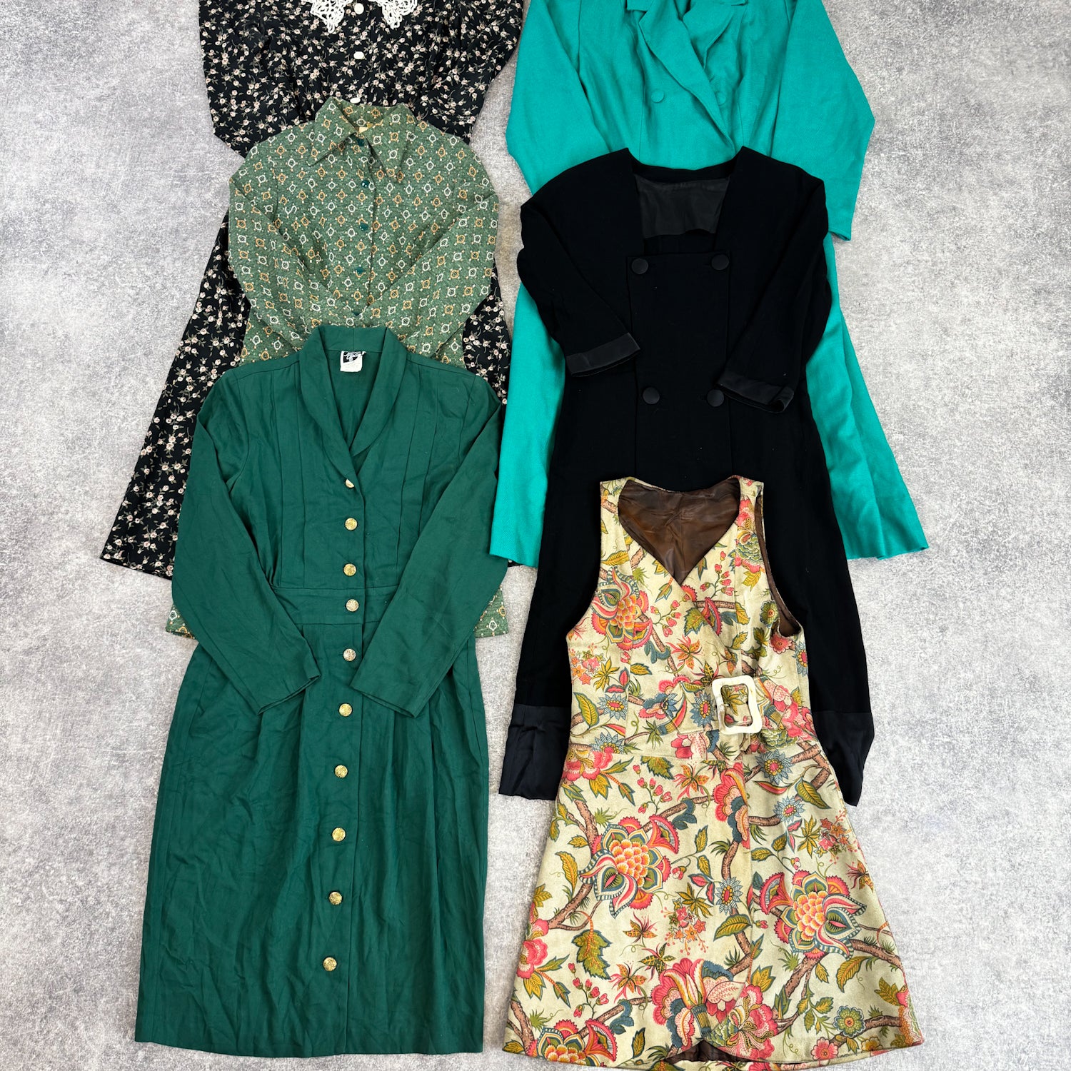 robe-retro-annees-70-vintage-femme-unie-a-motifs-ete-hiver-vetement-grossiste-friperie-wholesaler-seconde-main-marque-occasion-textile-piece-80-90-2000-2010-Y2K-french-pick