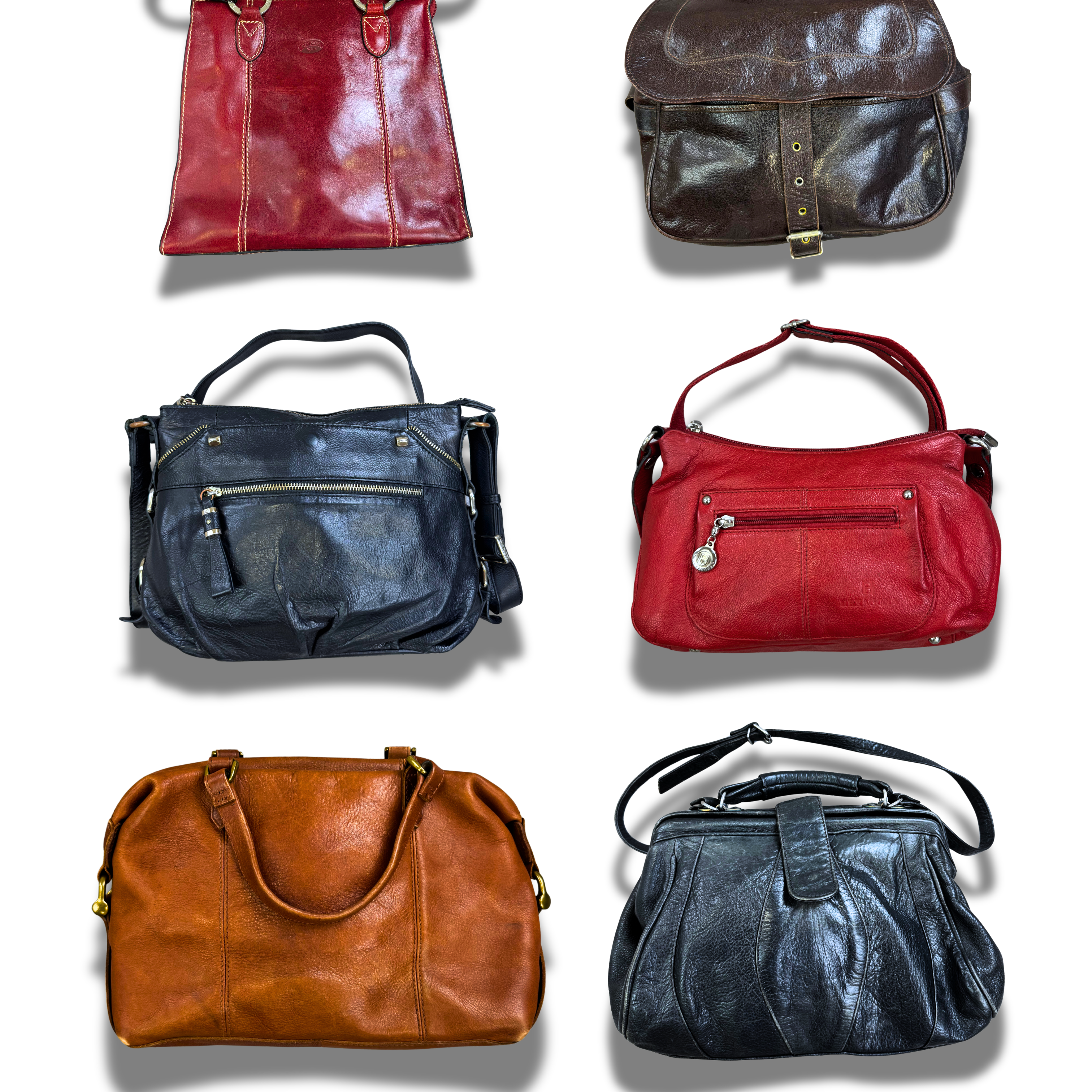 sac-a-main-cuir-marque-maroquinerie-homme-femme-vintage-moderne-vetements-vintage-moderne-grossiste-friperie-fripe-wholesaler-seconde-main-marque-occasion-textile-piece-annees-80-90-2000-2010-french-pick-reseller-vinted-reseller-vinted-vente-en-ligne