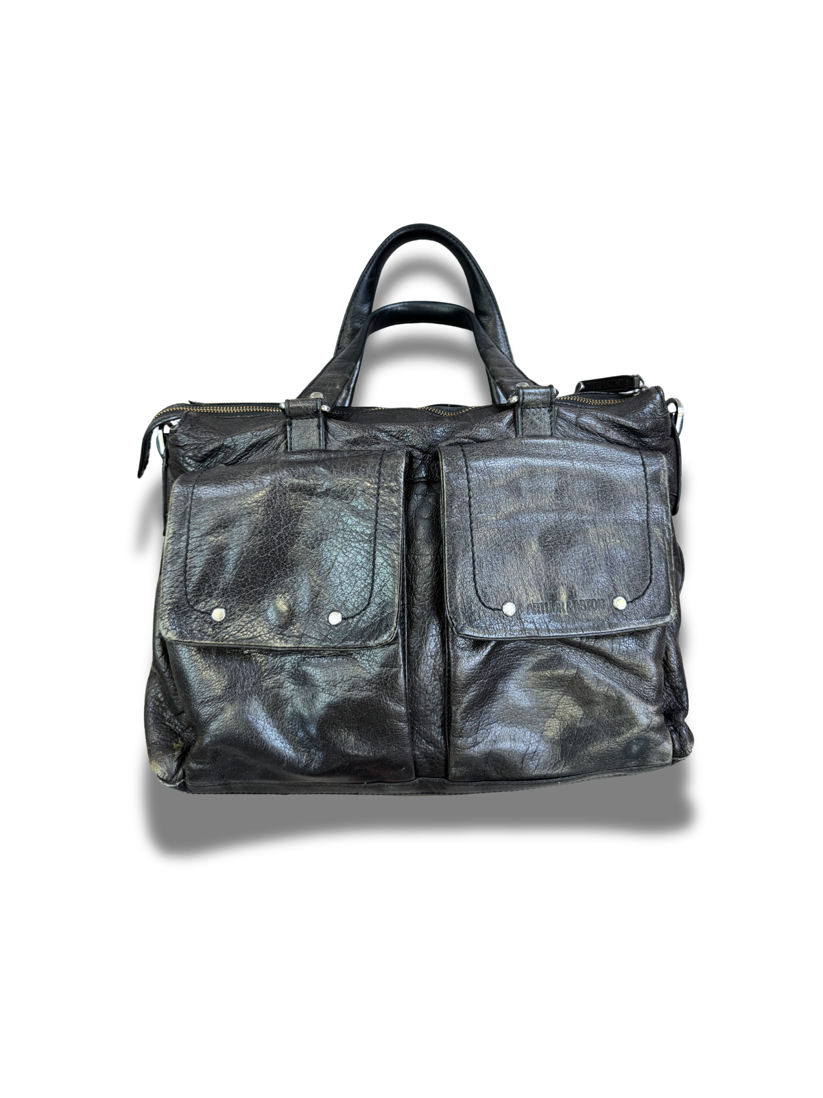sac-a-main-cuir-marque-brand-maroquinerie-lancaster-paul-marius-mac-douglas-tommy-hilfiger-femme-vintage-moderne-vetements-vintage-moderne-grossiste-friperie-fripe-wholesaler-seconde-main-marque-occasion-textile-piece-annees-80-90-2000-2010-french-pick-reseller-vinted-reseller-vinted-vente-en-ligne