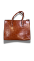 sac-a-main-moderne-cuir-maroquinerie-homme-femme-vintage-moderne-vetements-vintage-moderne-grossiste-friperie-fripe-wholesaler-seconde-main-marque-occasion-textile-piece-annees-80-90-2000-2010-french-pick-reseller-vinted-reseller-vinted-vente-en-ligne