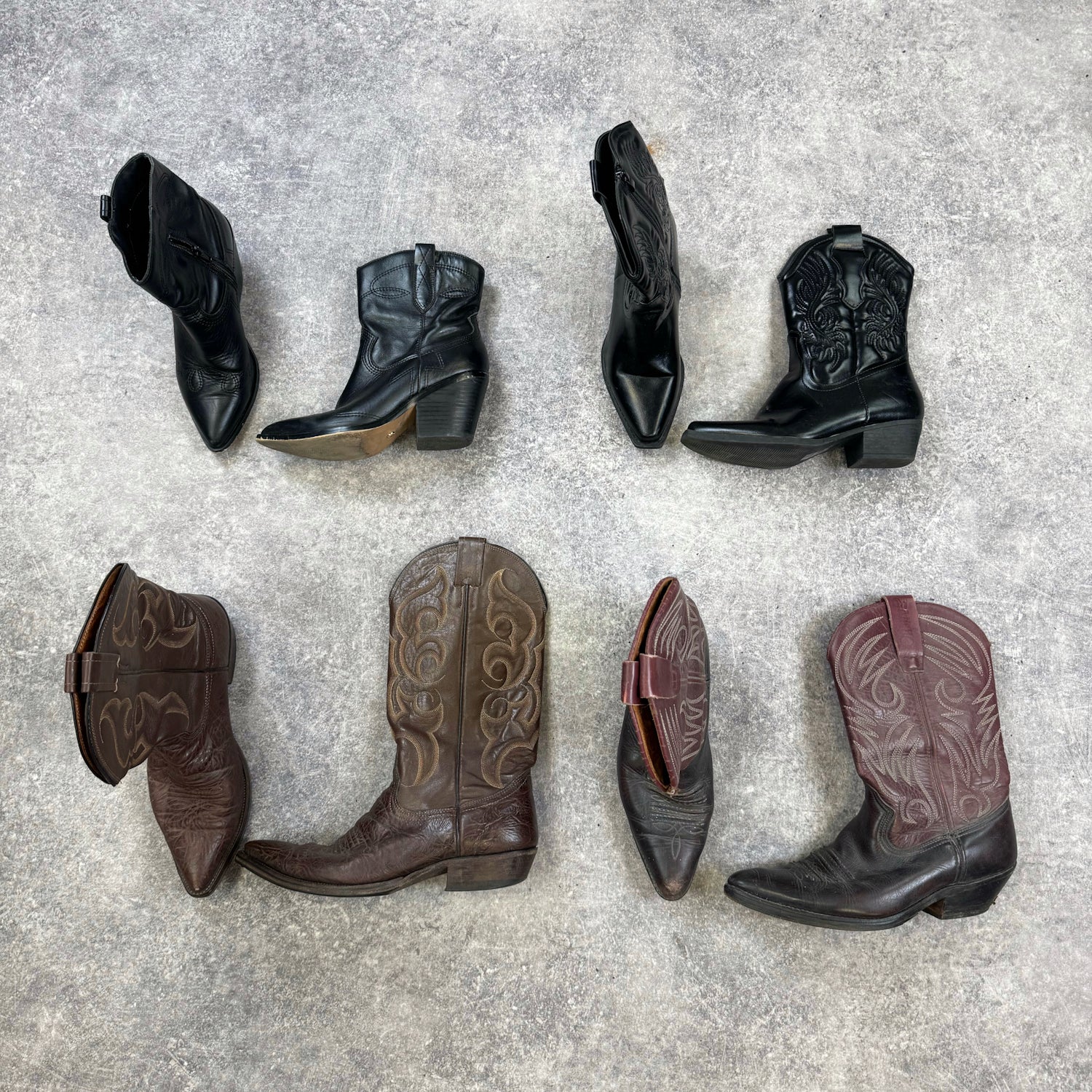 santiags-santiagues-bottes-cowboy-western-homme-femme-vintage-moderne-vetement-grossiste-friperie-wholesaler-seconde-main-marque-occasion-textile-piece-80-90-2000-2010-french-pick