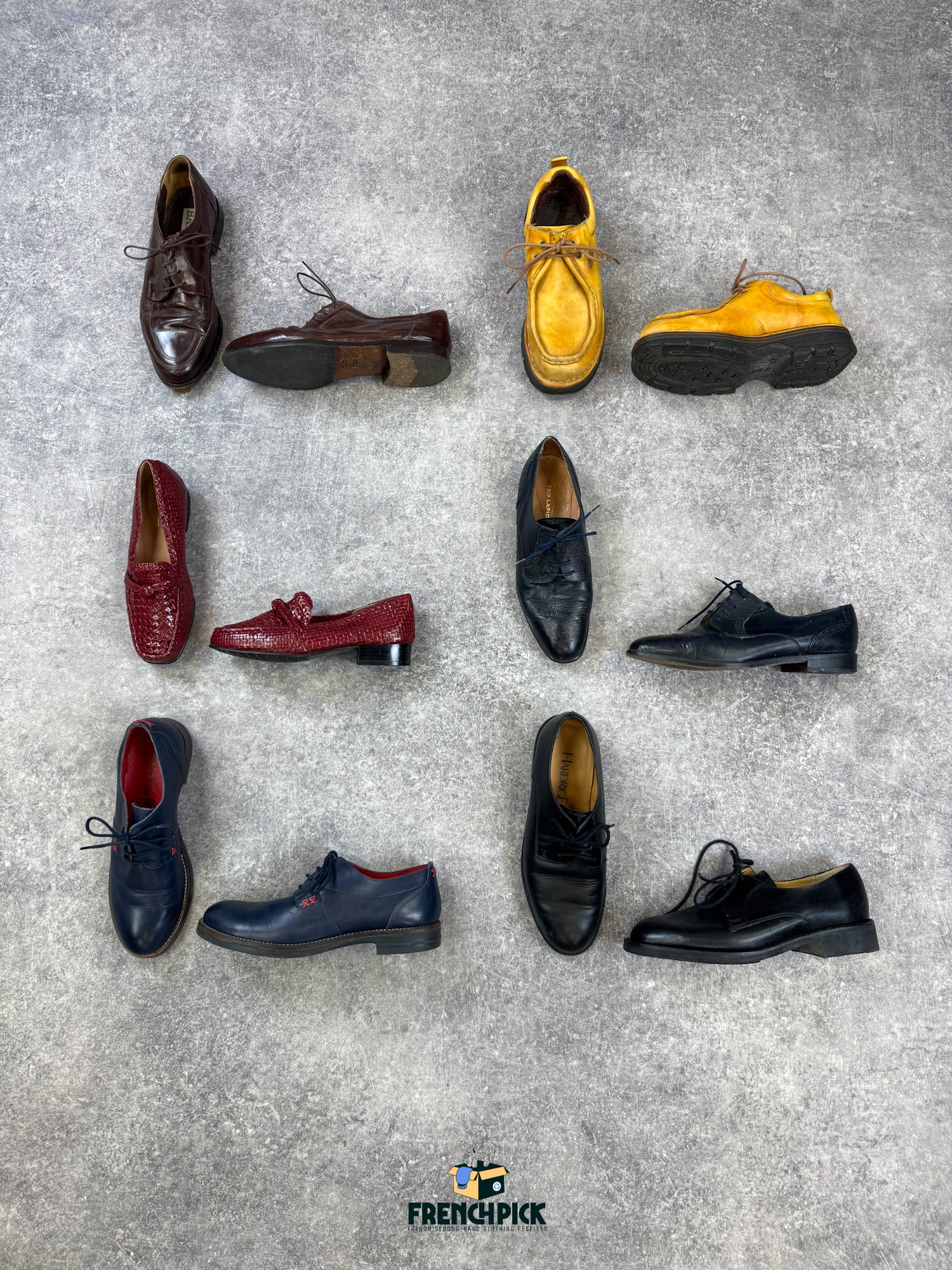 chaussures-a-talons-escarpins-compenses-toile-cuir-soiree-ballerines-femme-moderne-vetement-grossiste-friperie-wholesaler-seconde-main-marque-occasion-textile-piece-80-90-2000-2010-french-pick