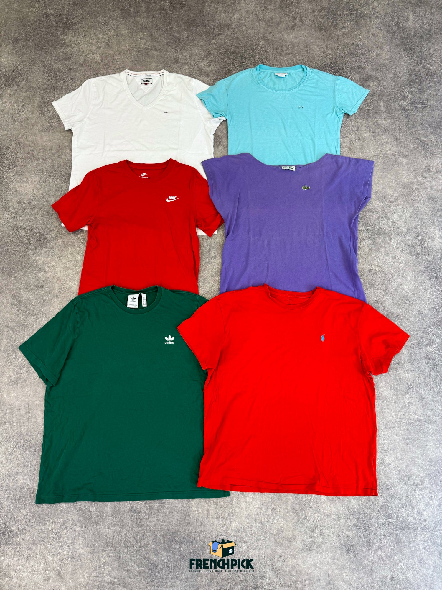 t-shirt-homme-femme-marque-brand-adidas-nike-carhartt-lacoste-ralph-lauren-reebok-puma-moderne-vintage-vetement-grossiste-friperie-wholesaler-seconde-main-marque-occasion-textile-piece-80-90-2000-2010-french-pick
