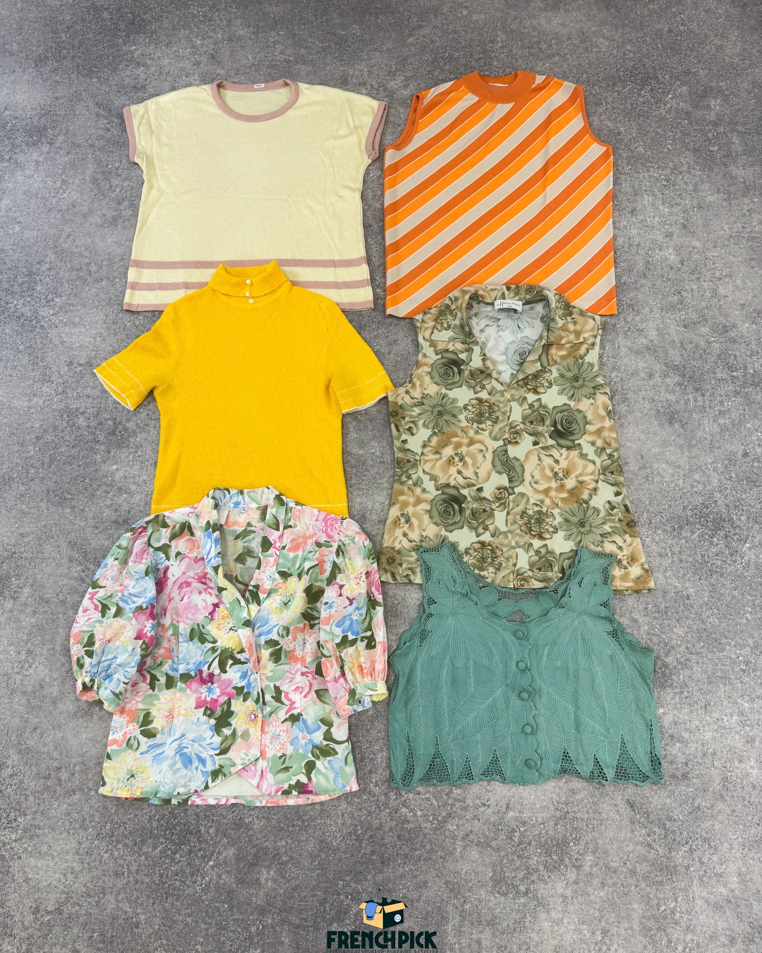 top-retro-annees-50-60-70-femme-vintage-vetement-grossiste-friperie-wholesaler-seconde-main-marque-occasion-textile-piece-annees-80-90-2000-2010-french-pick