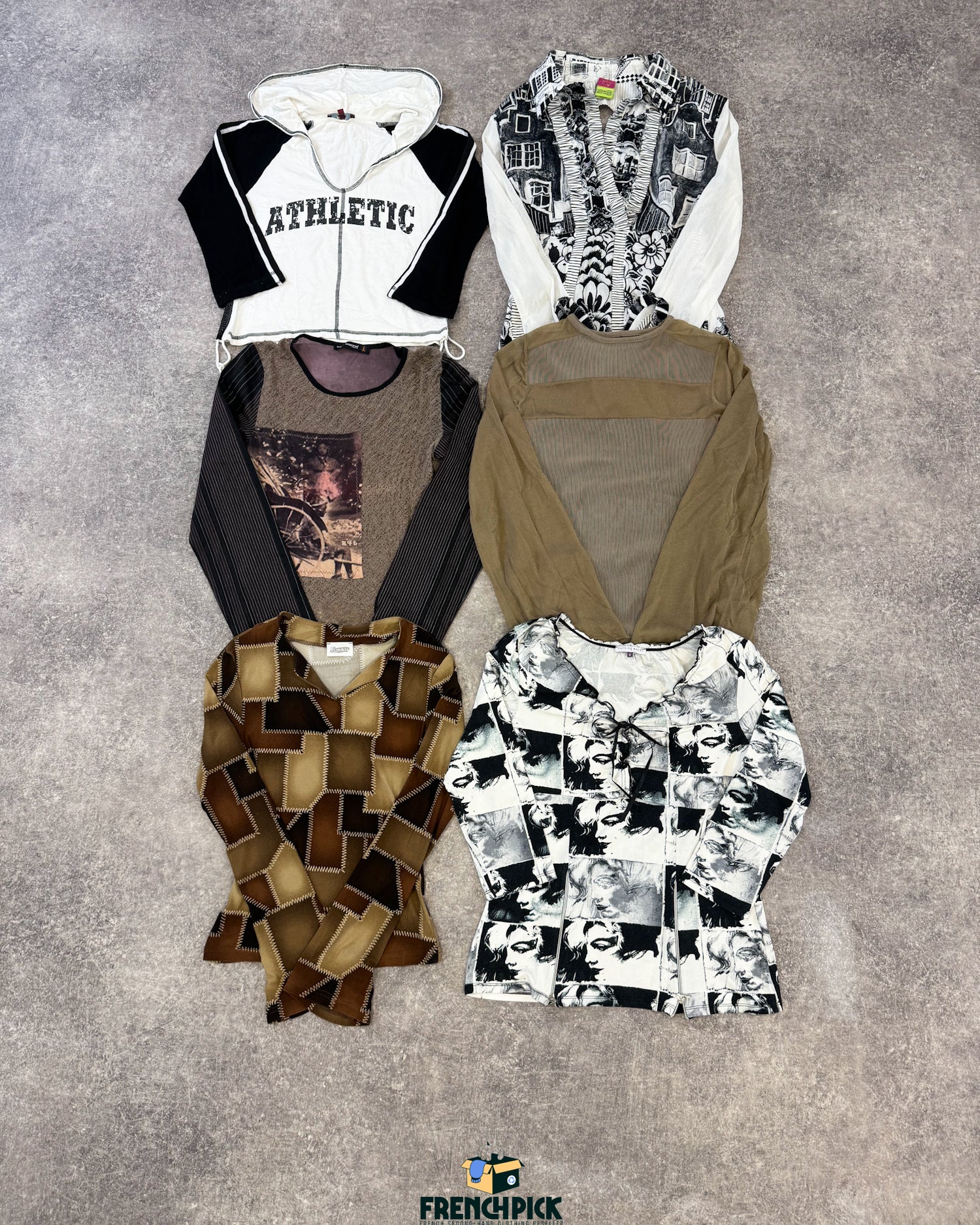 top-ete-Y2K-annees-2000-femme-vintage-vetement-grossiste-friperie-wholesaler-seconde-main-marque-occasion-textile-piece-annees-80-90-2000-2010-french-pick