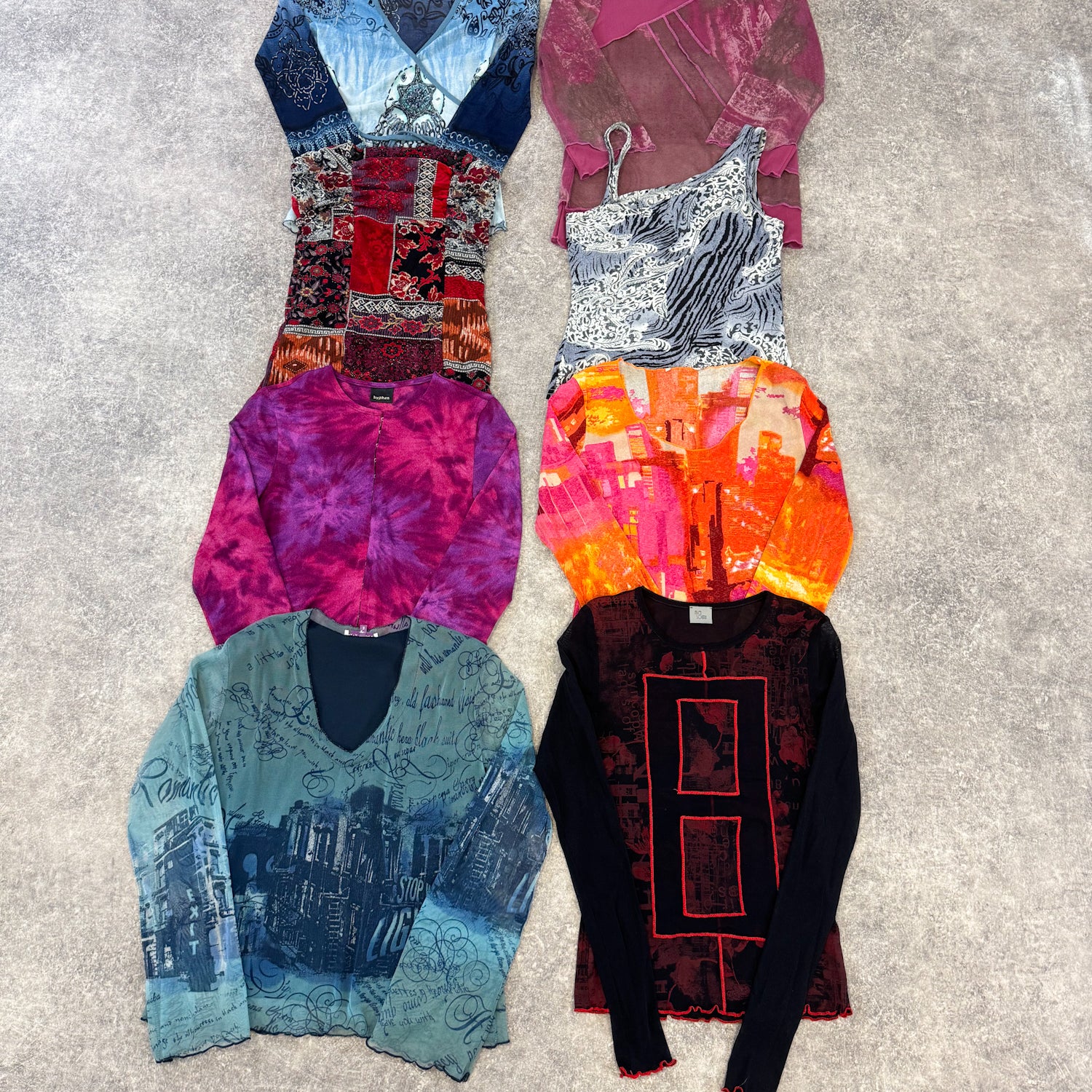 top-mesh-transparent-Y2K-annees-2000-femme-vintage-vetement-grossiste-friperie-wholesaler-seconde-main-marque-occasion-textile-piece-annees-80-90-2000-2010-french-pick