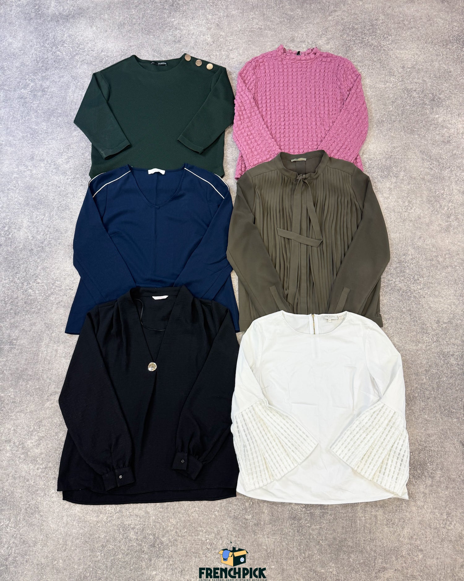 top-t-shirt-femme-moderne-vetement-grossiste-friperie-wholesaler-seconde-main-marque-occasion-textile-piece-80-90-2000-2010-french-pick