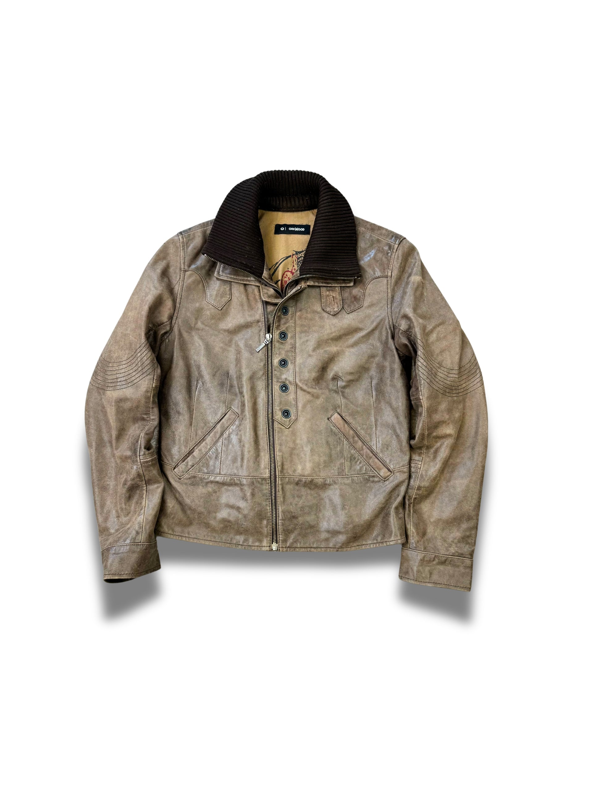 cuirs-veste-en-cuir-des-annees-2000-vrai-cuir-de-vache-daim-Y2K-patine-ancien-femme-vintage-vetements-femme-vintage-vetement-grossiste-friperie-wholesaler-seconde-main-marque-occasion-textile-piece-annees-80-90-2000-2010-french-pick-reseller-vinted-reseller-vinted-vente-en-ligne