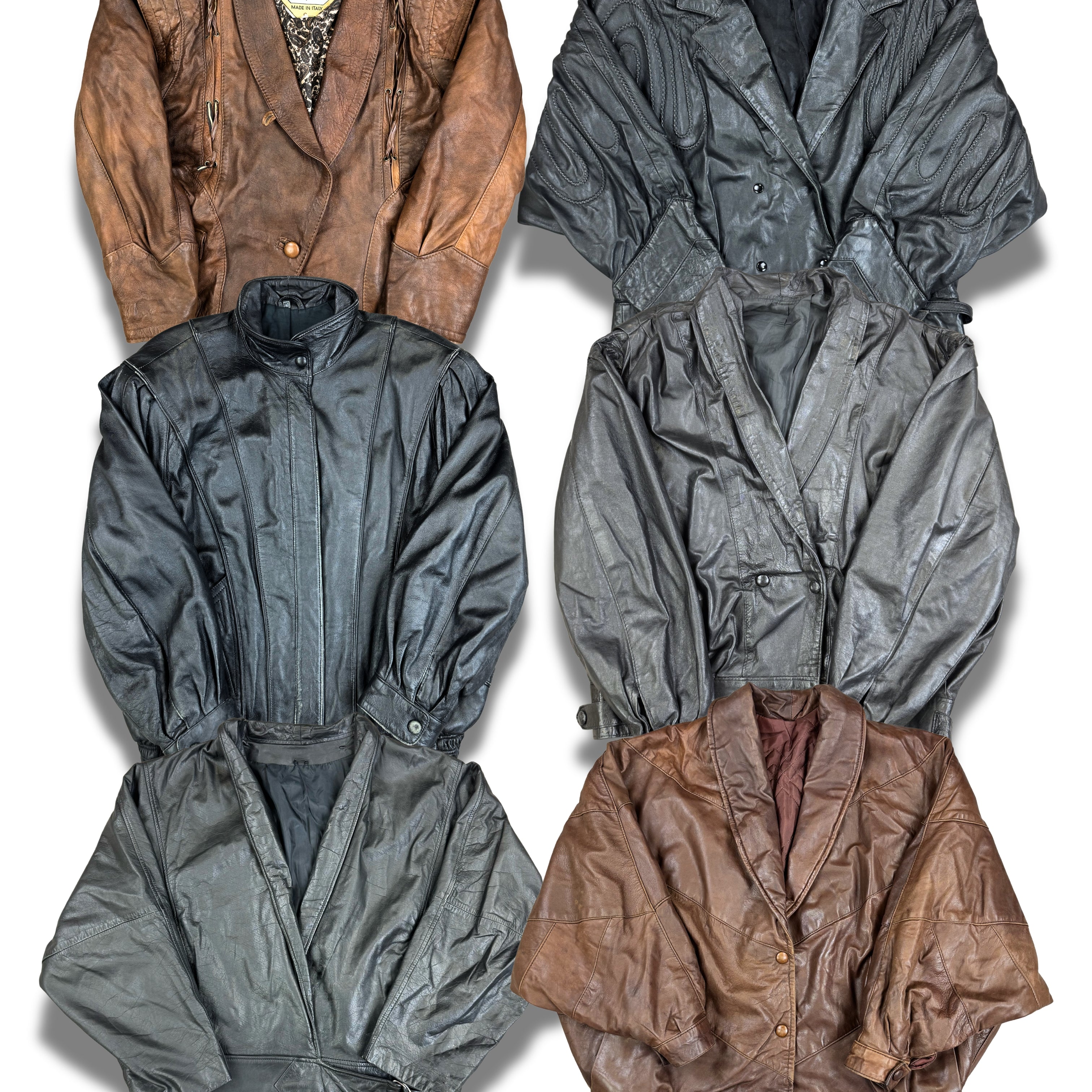 cuirs-veste-oversize-manteau-veste-en-cuir-blazer-vintage-vrai-cuir-de-vache-daim-patine-ancien-femme-vintage-vetements-femme-vintage-vetement-grossiste-friperie-wholesaler-seconde-main-marque-occasion-textile-piece-annees-80-90-2000-2010-french-pick-reseller-vinted-reseller-vinted-vente-en-ligne