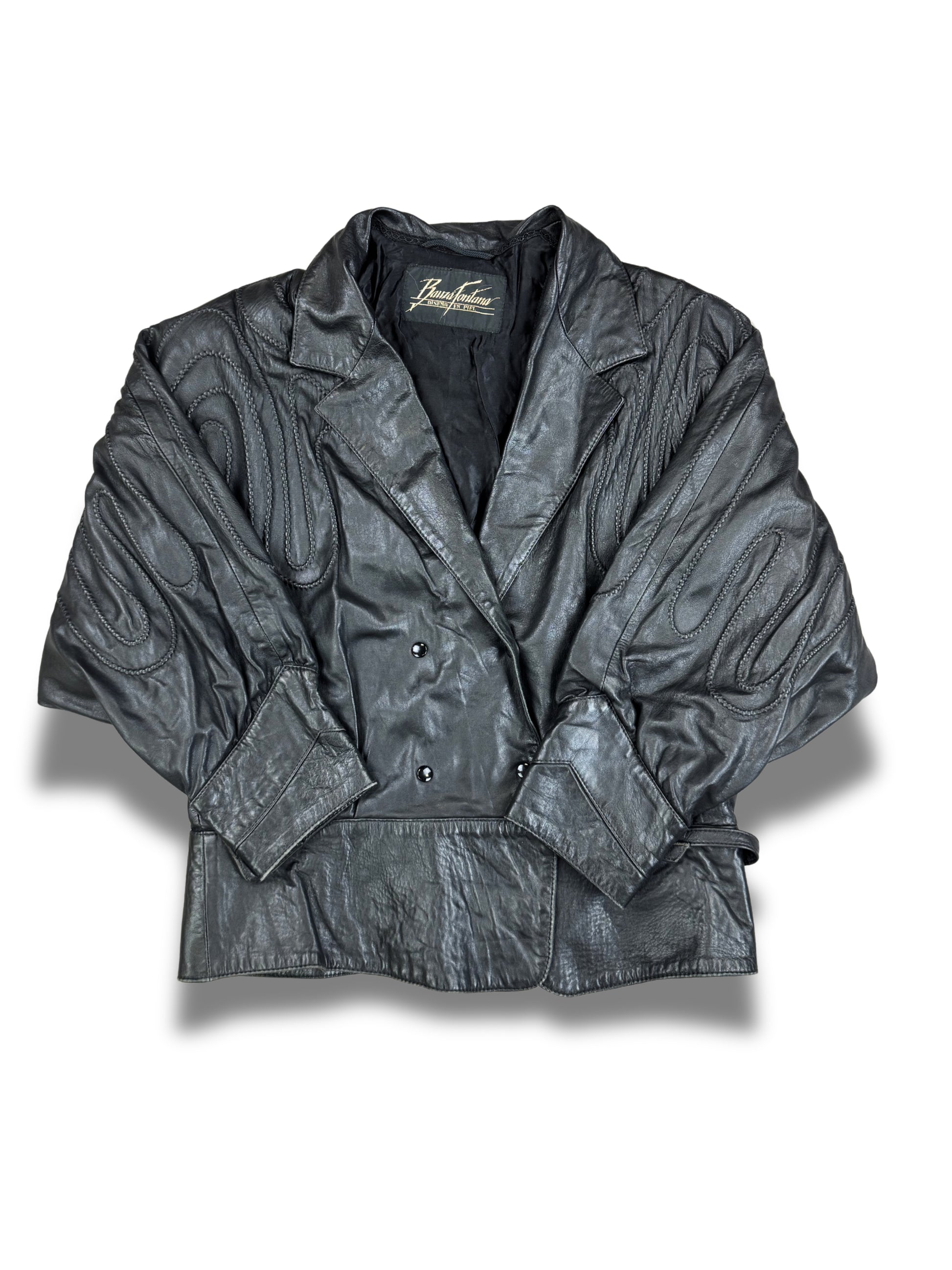 cuirs-veste-oversize-manteau-veste-en-cuir-blazer-vintage-vrai-cuir-de-vache-daim-patine-ancien-femme-vintage-vetements-femme-vintage-vetement-grossiste-friperie-wholesaler-seconde-main-marque-occasion-textile-piece-annees-80-90-2000-2010-french-pick-reseller-vinted-reseller-vinted-vente-en-ligne
