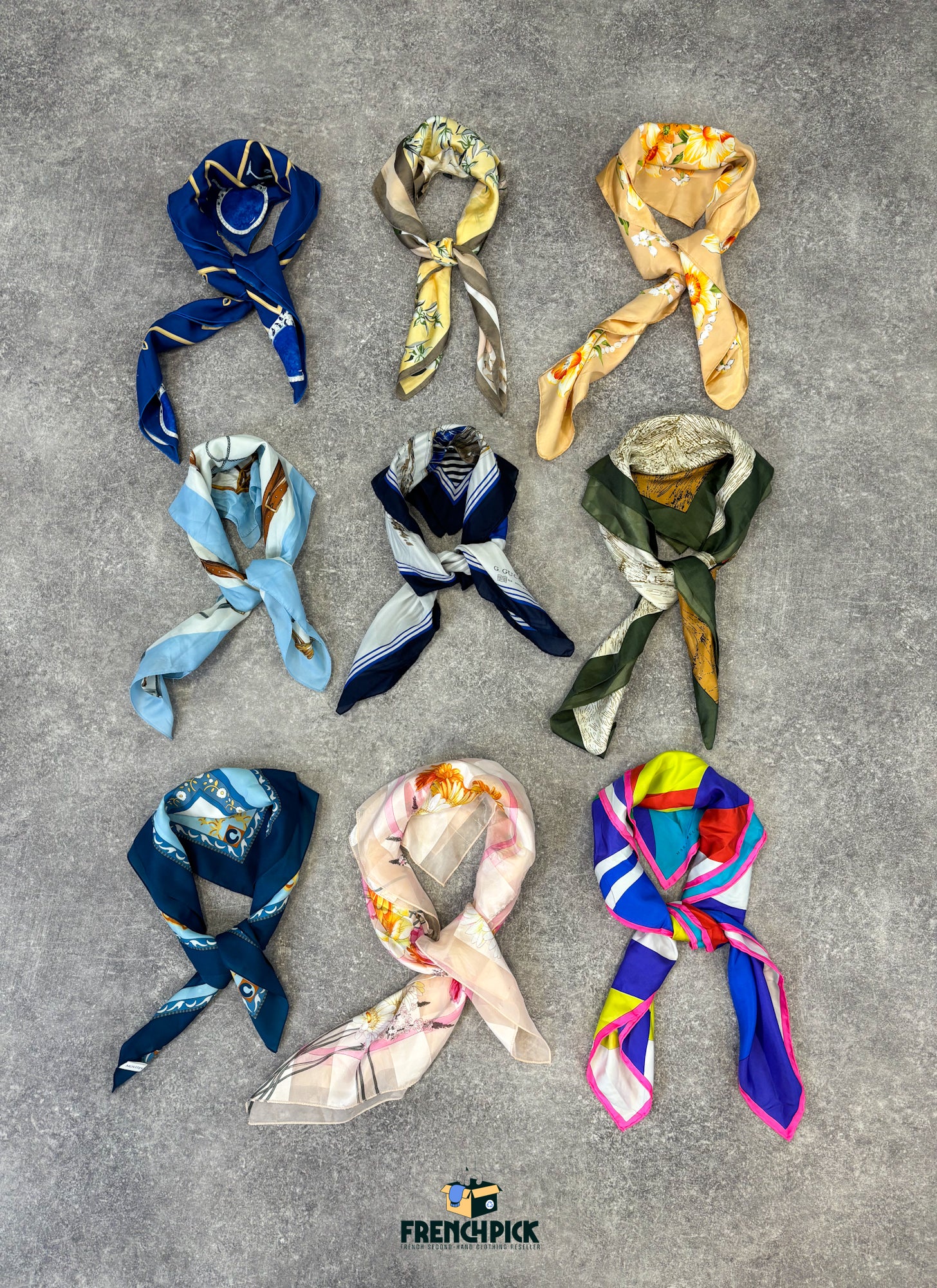 foulard-seconde-main-grossiste-vintage-vetement-fripe-wholesale-style-annee-80-90-2000-2010