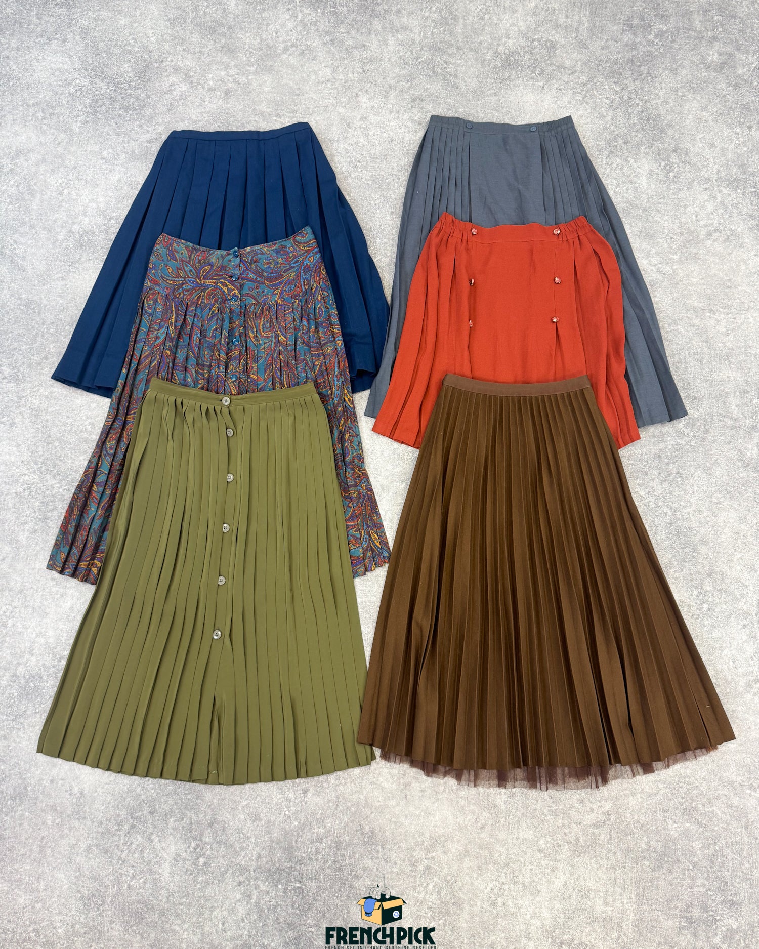 jupe-hiver-plis-plissee-femme-vintage-moderne-vetement-grossiste-friperie-wholesaler-seconde-main-occasion-textile-piece-80-90-2000-2010-french-pick