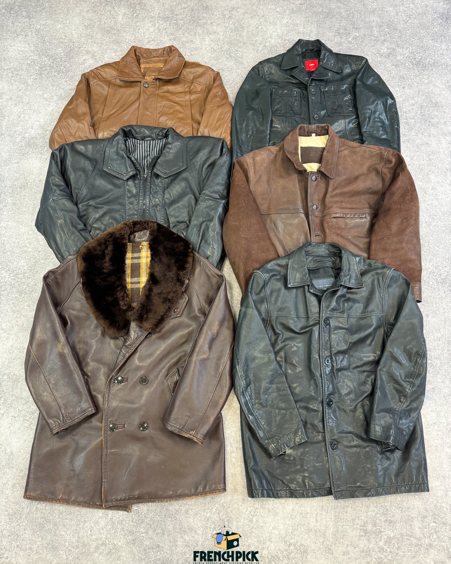 manteau-cuir-homme-grossiste-vintage-vetement-friperie-wholesaler-seconde-main-80-90-2000-2010