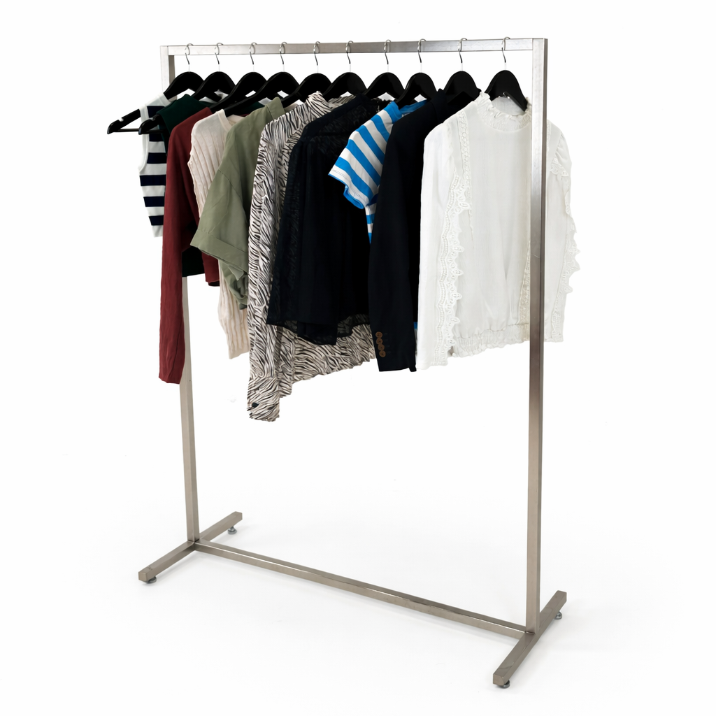 Mix-zara-mango-femme-vetements-tops-chemisiers-robes- jean-pantalons-shorts-jupes-pulls-sweats-blazers-coupe-ajustee-droite-large-oversize-regular-moderne-femme-ete-printemps-automne-hiver-vetement-vintage-grossiste-friperie-wholesaler-seconde-main-marque-occasion-textile-piece-80-90-2000-2010-Y2K-french-pick