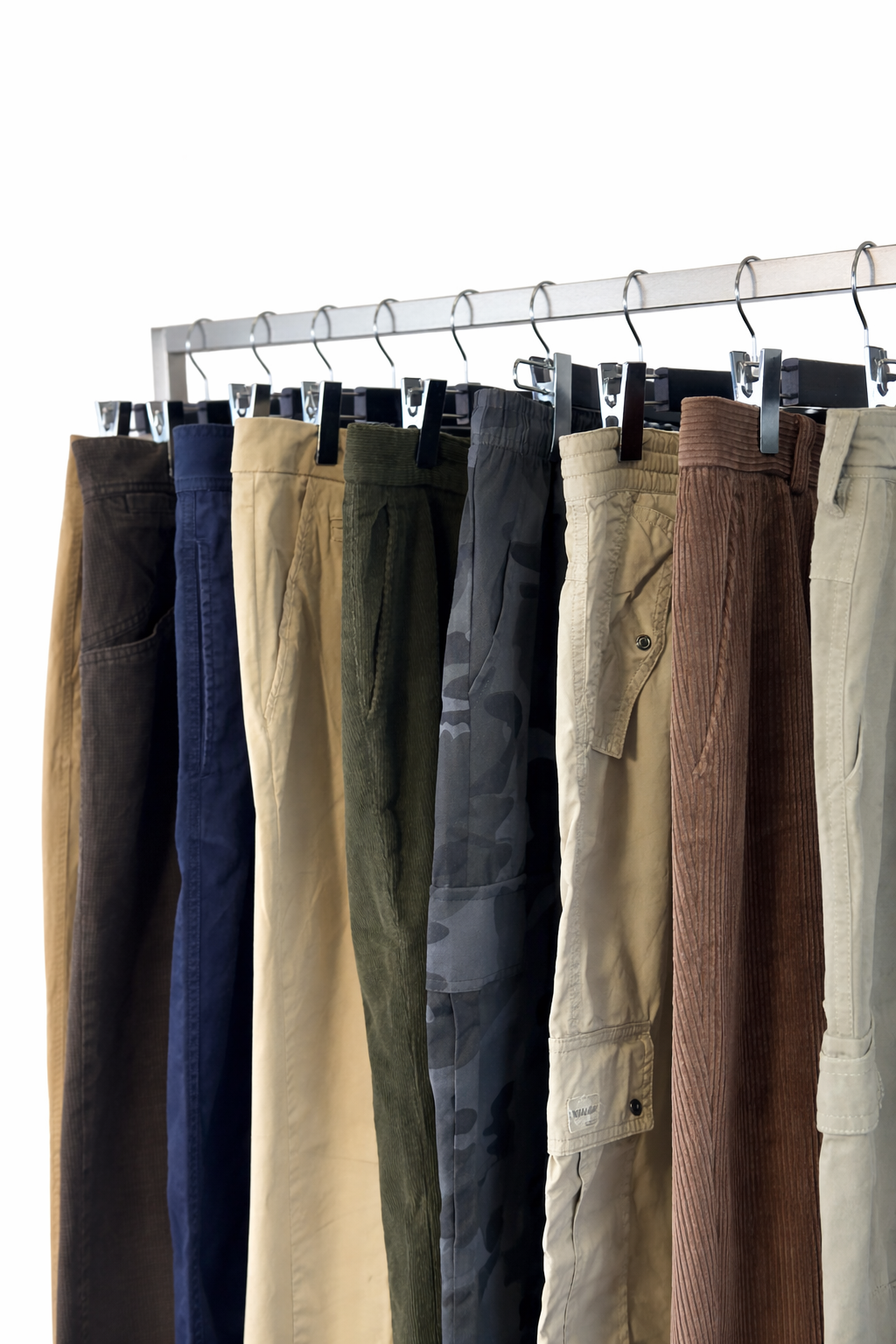 MIX PANTALON HOMME MODERNES - 20KG