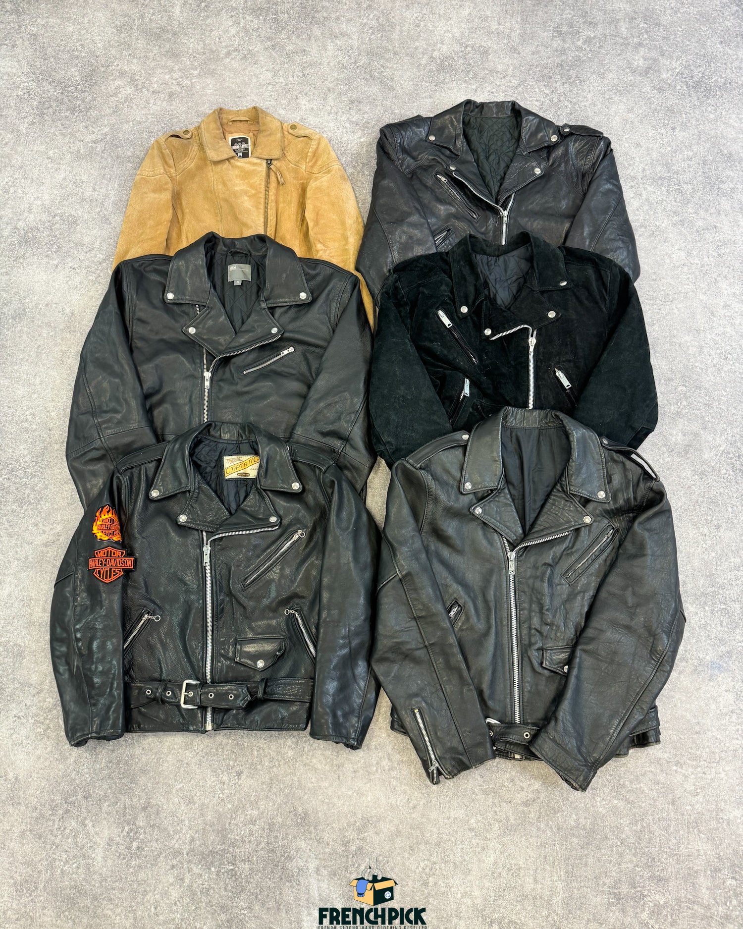 perfecto-homme-femme-grossiste-vintage-vetement-friperie-wholesaler-seconde-main-80-90-2000-2010