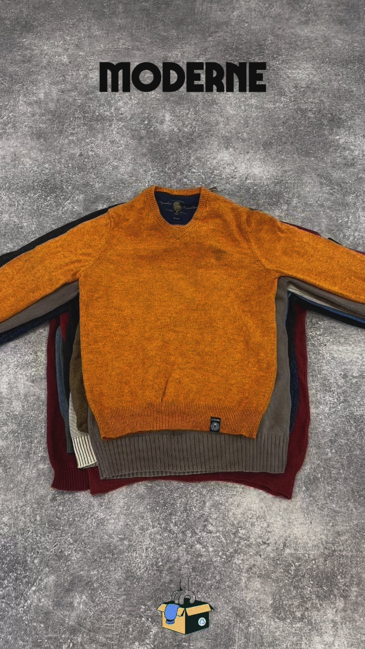 Pull-uni-homme-moderne-vintage-vetement-grossiste-friperie-wholesaler-seconde-main-marque-occasion-textile-piece-80-90-2000-2010-french-pick